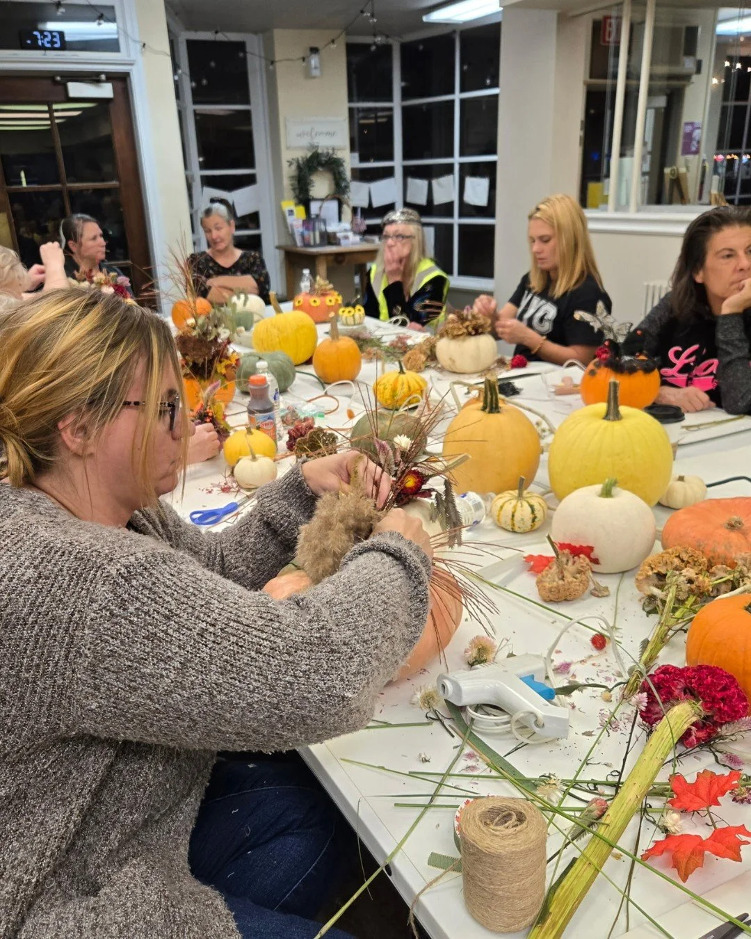 🎃 Laughter, fellowship, and a little friendly pumpkin competition!

Our women&rsquo;s program enjoyed a fall craft night together &mdash; carving pumpkins, sharing stories, and celebrating the joy that comes from community. 

&ldquo;A cheerful heart