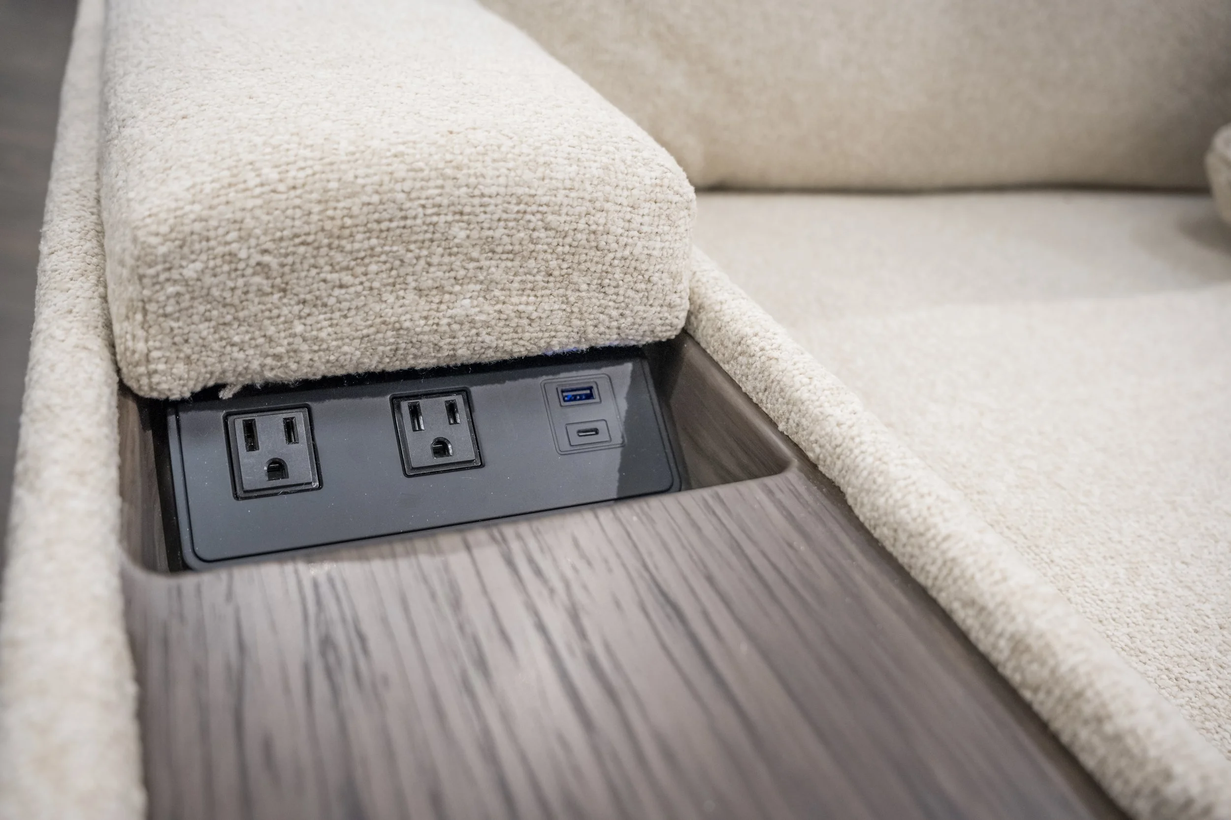 Nanaimo clearance Apr10-64.jpg