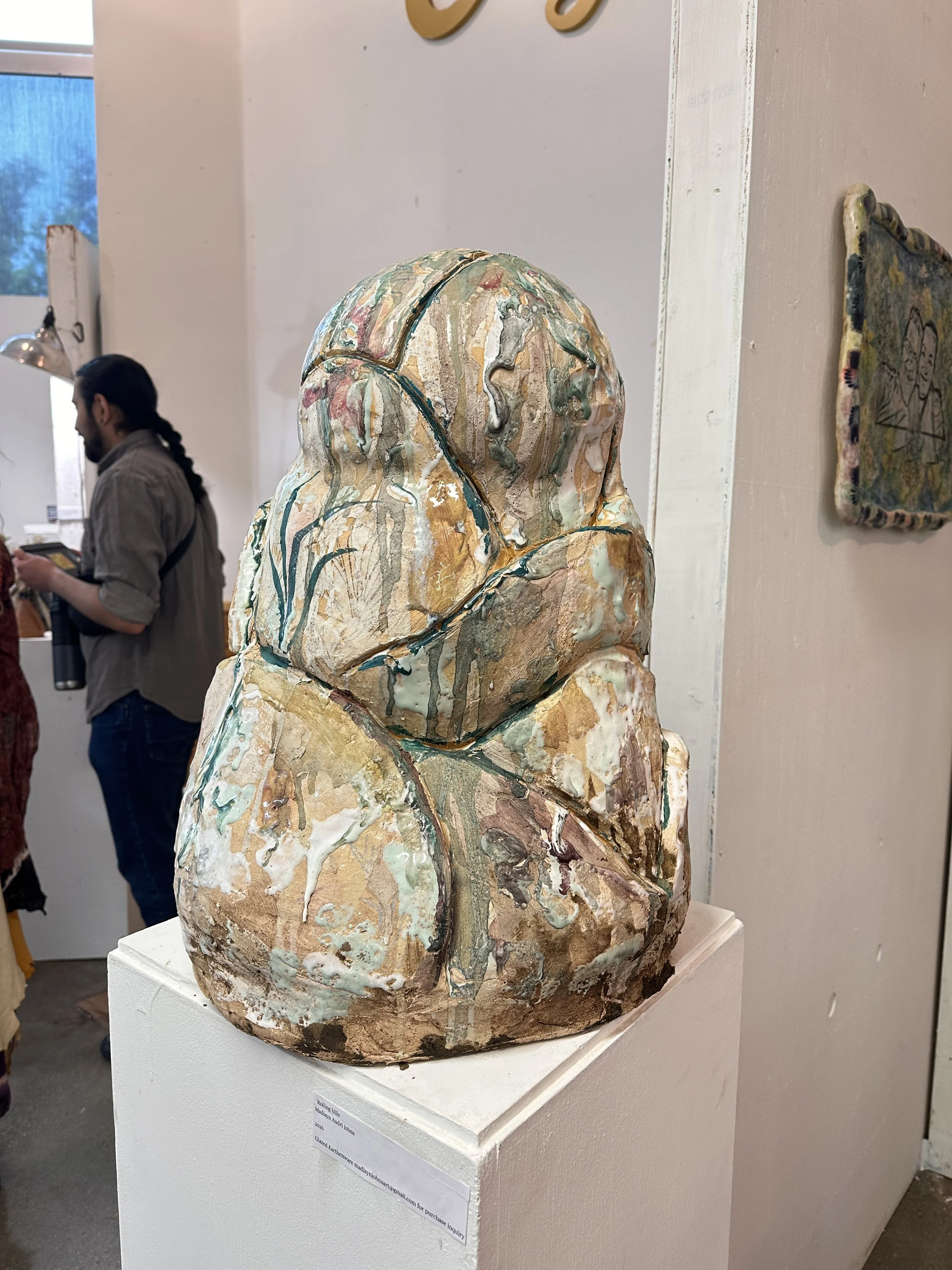 Rolling Hills, 2026

glazed earthenware

18 in x 18 in x 28 in

