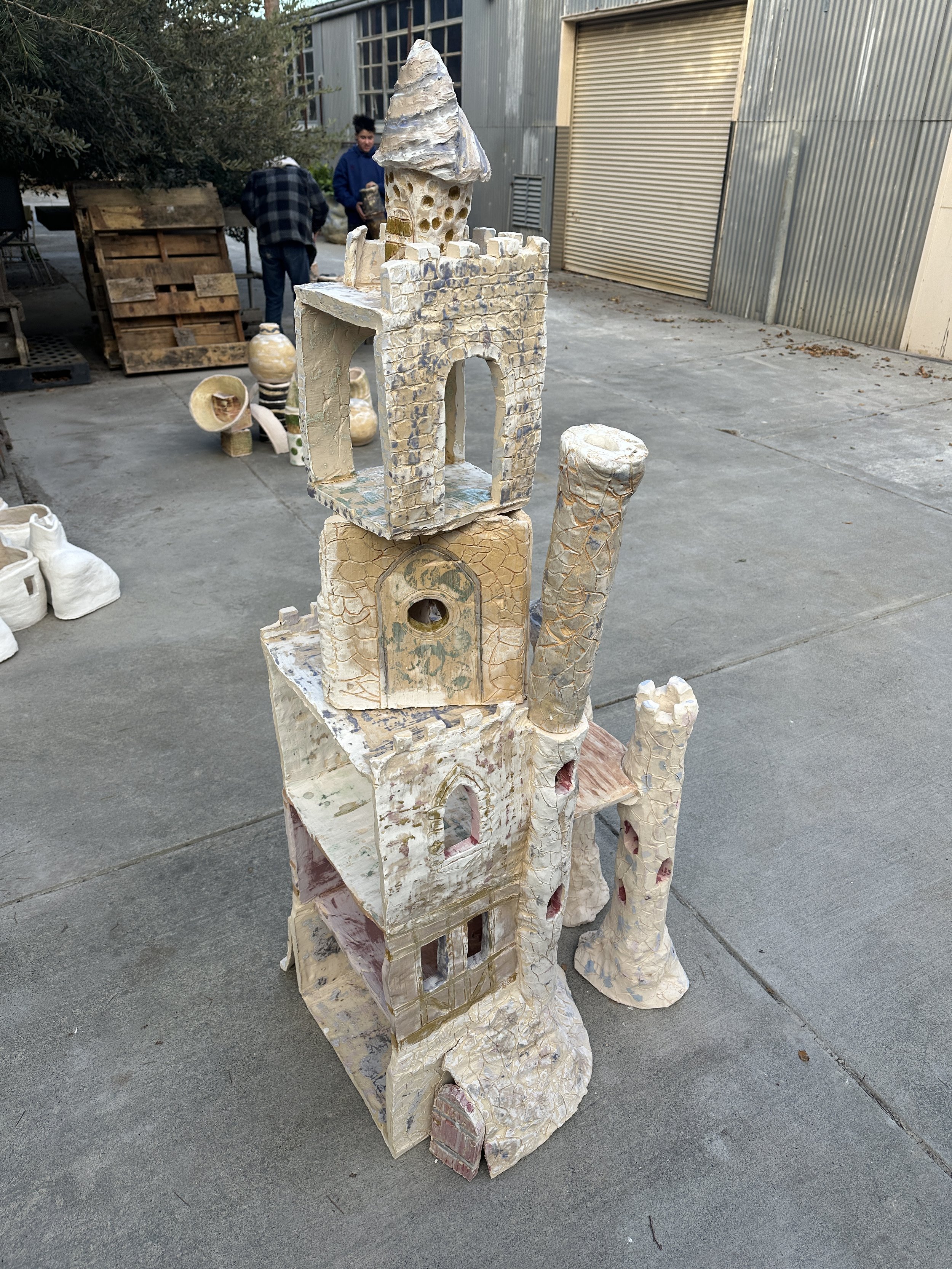 Castle (2025)

fired clay

65in x 36in x 20in