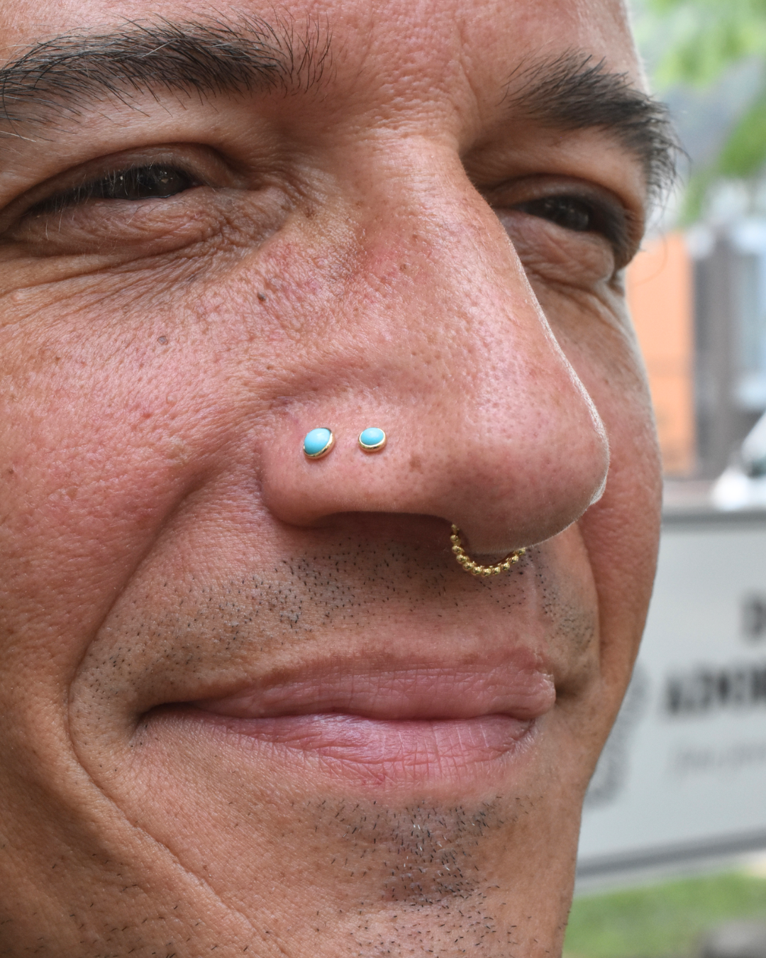 RN Victor nostril double yg turquoise cabs.png