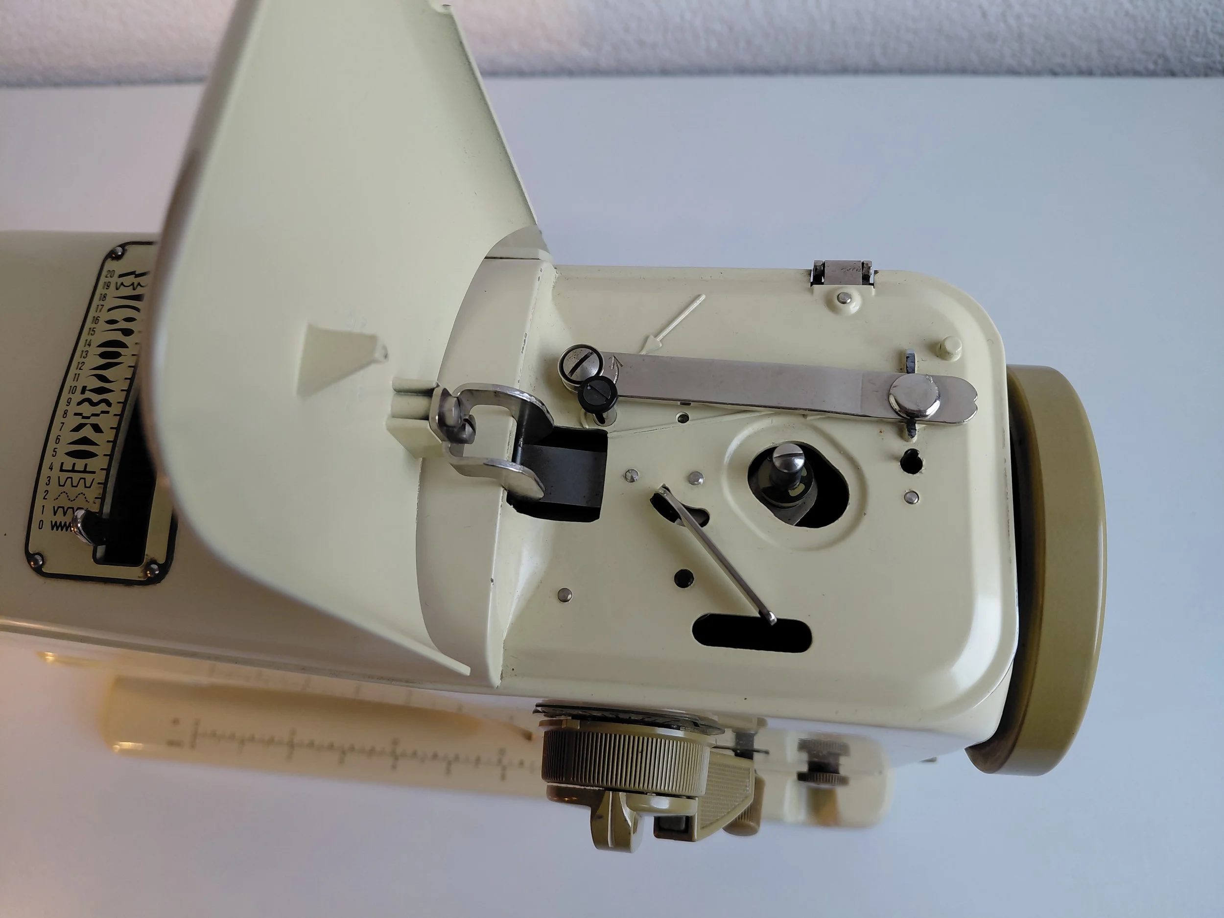 Bernina 730 Record Detail 3