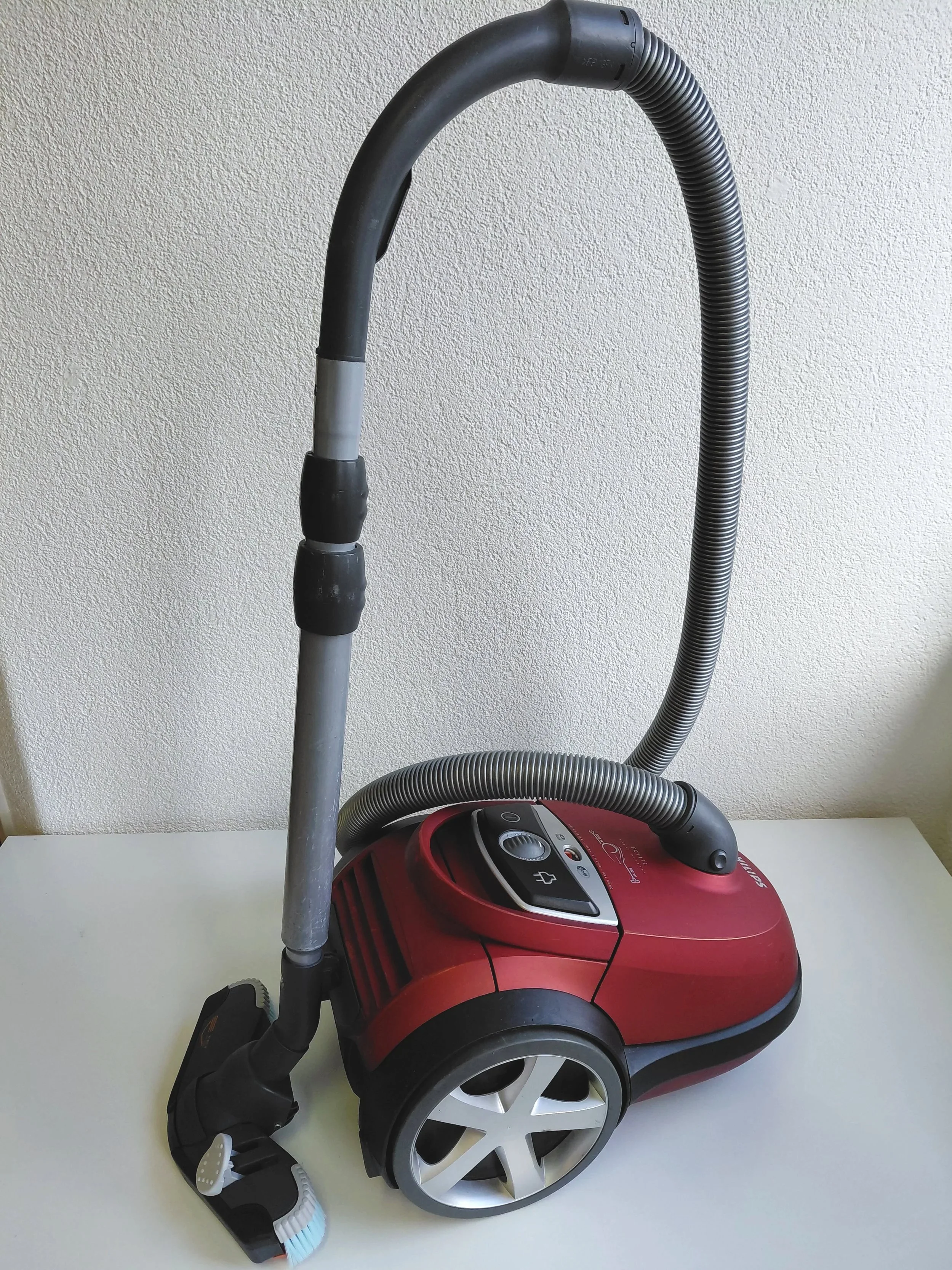 Staubsauger Philips FC9172