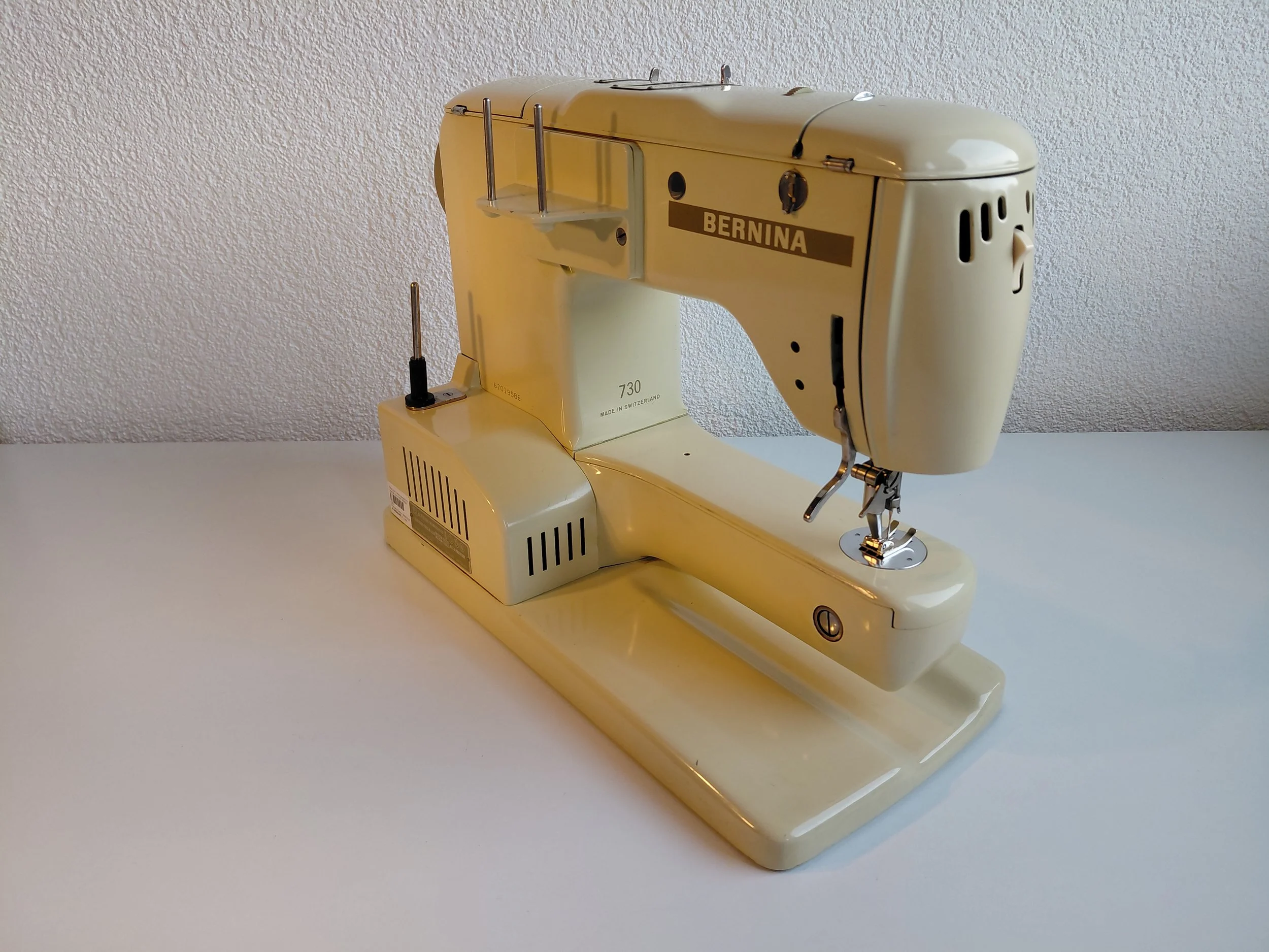 Bernina 730 Record Detail 1