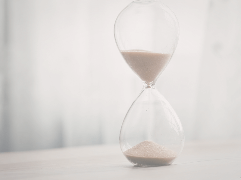 hourglass for decluttering