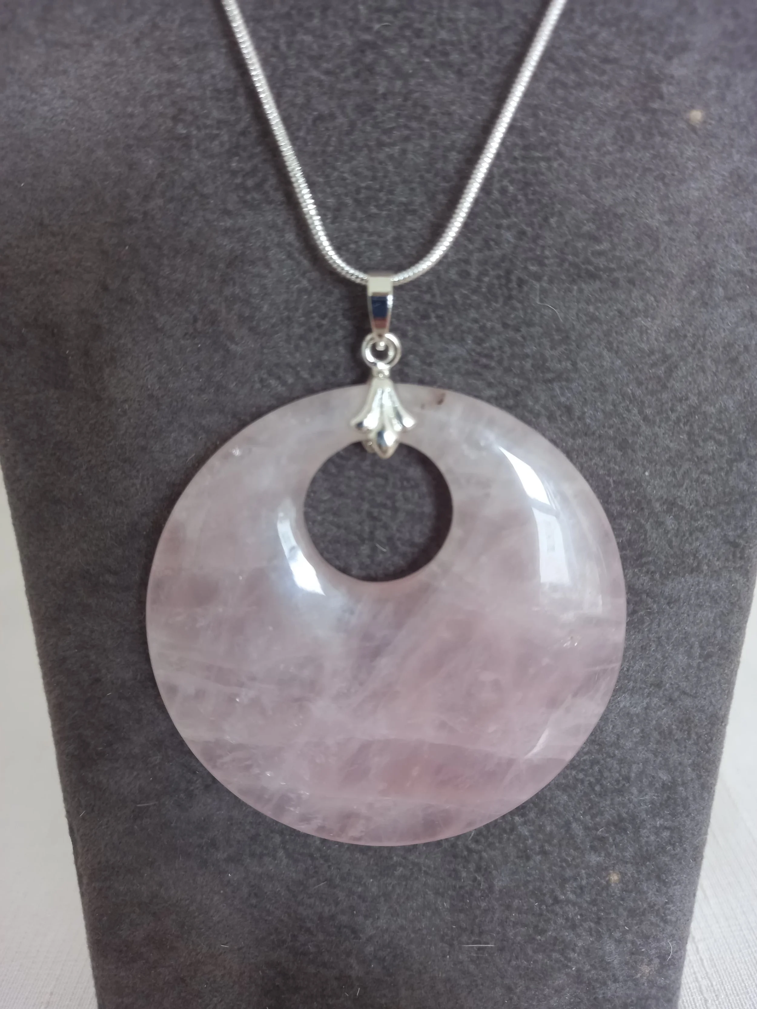 Rose Quartz Circle Necklace