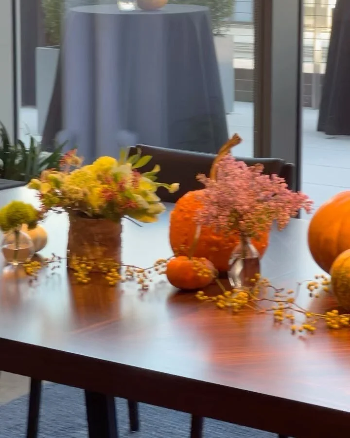 Fall decorations for corporate event