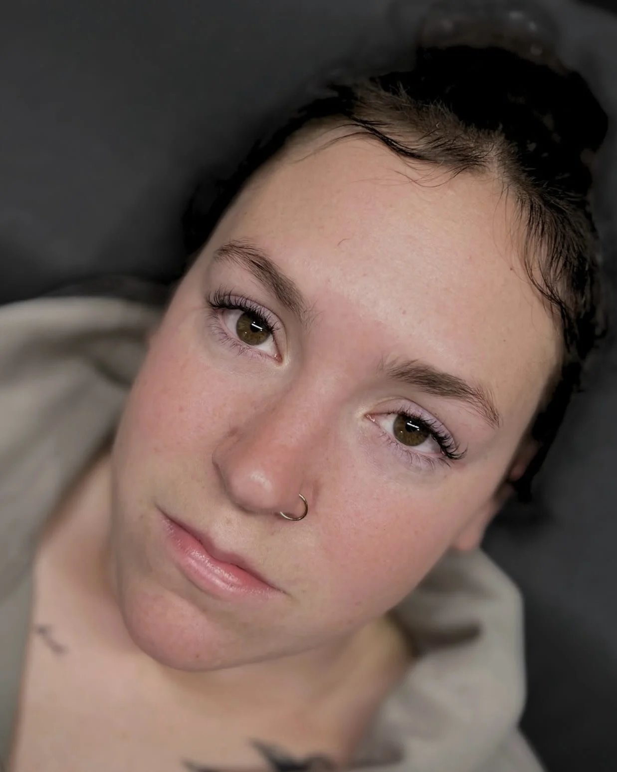 Soft, timeless extensions 🪞

The perfect everyday lash 🤍 Book your set through the link in my bio!

#classicextensions #lashtech #eyelashextensions #sknbysyd #naturalextensions