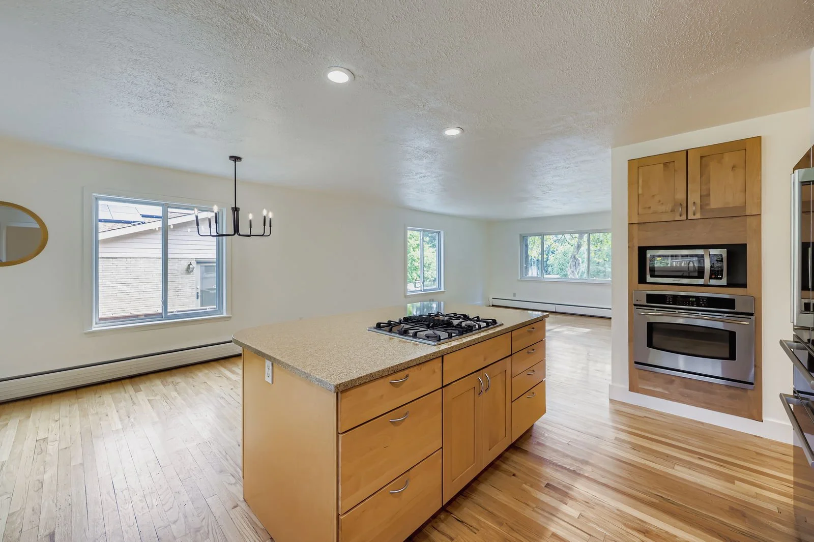345 Colgate Ave - Web Quality - 014 - 13 Kitchen.jpg