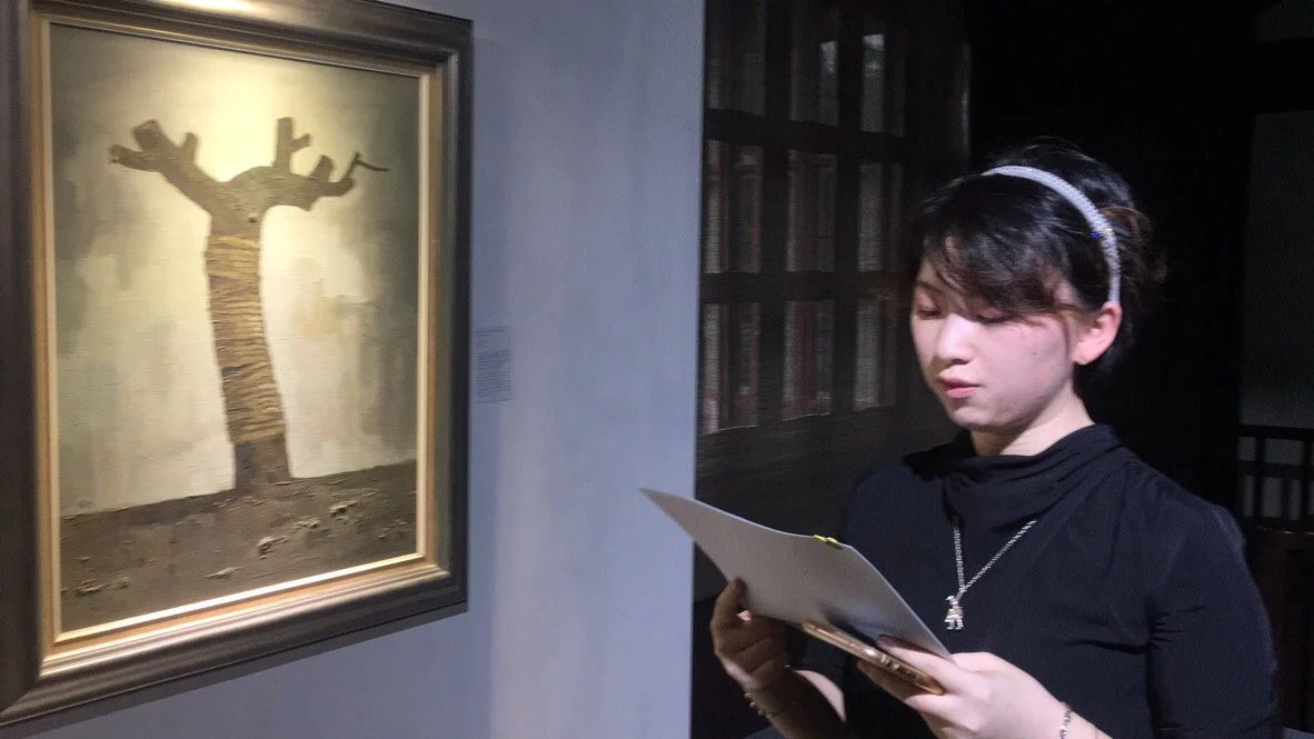 11 Curator Tour:talk 02.JPG