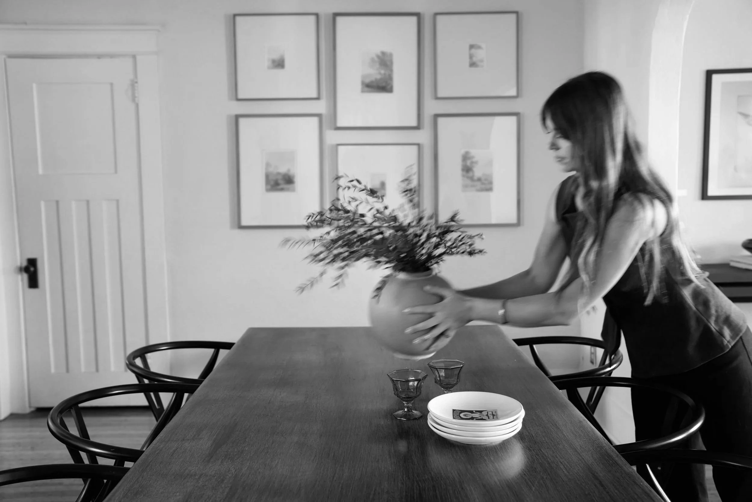 Designer led home staging and design services. Strategic and beautiful styling.