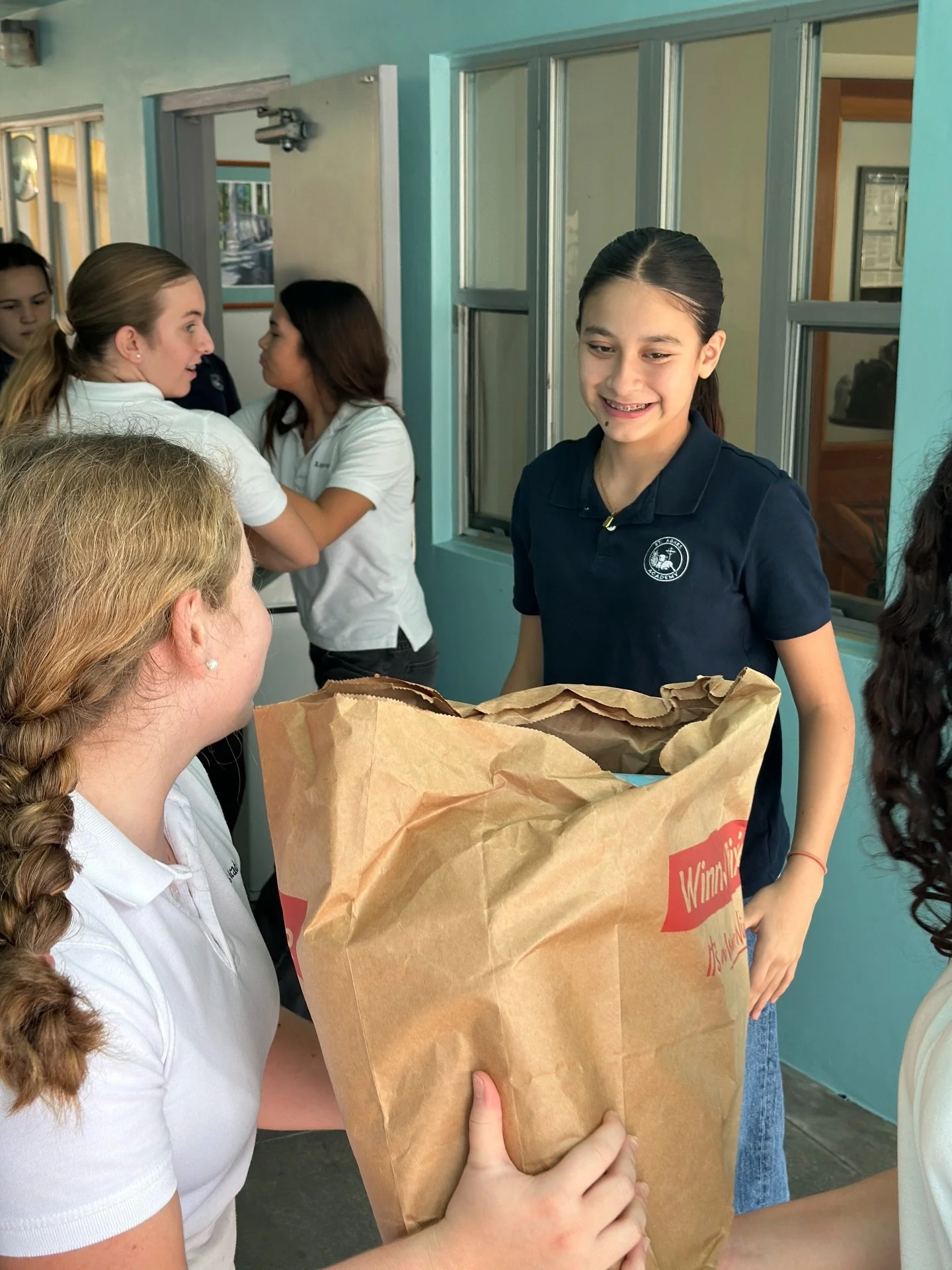 Miracle on Harbor Drive! ✨
Our 8th graders were AMAZING today!
They loaded and unloaded all the Winn-Dixie food bags for families in need and then spent a beautiful morning visiting the children. Their joy, kindness, unwavering service, and big heart