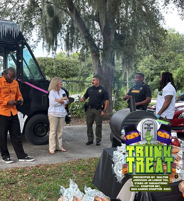 police-brother-woman-trunk-treat-2025.jpg