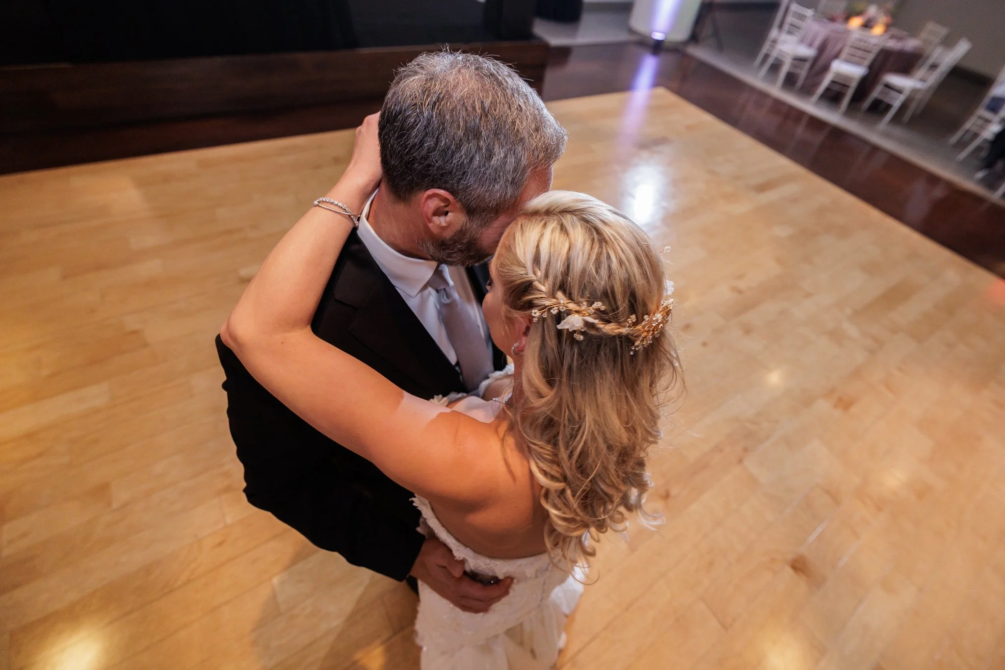 How to Choose a Wedding Venue That Actually Works on the Big Day