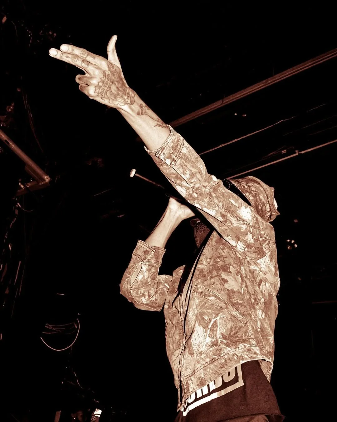 @kray2sick 🕊️🇨🇦🤍 (2).jpg