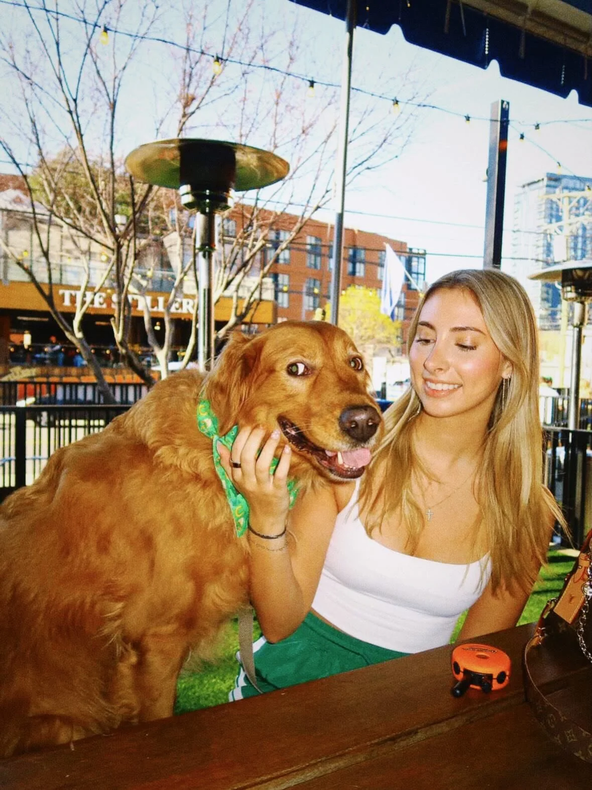 We found the Pot of GOLD-en retriever at the end of the rainbow! 😍🌈🦮 Shamrock and roll by for #StPatricksDay weekend specials!

📷 missy_annehh