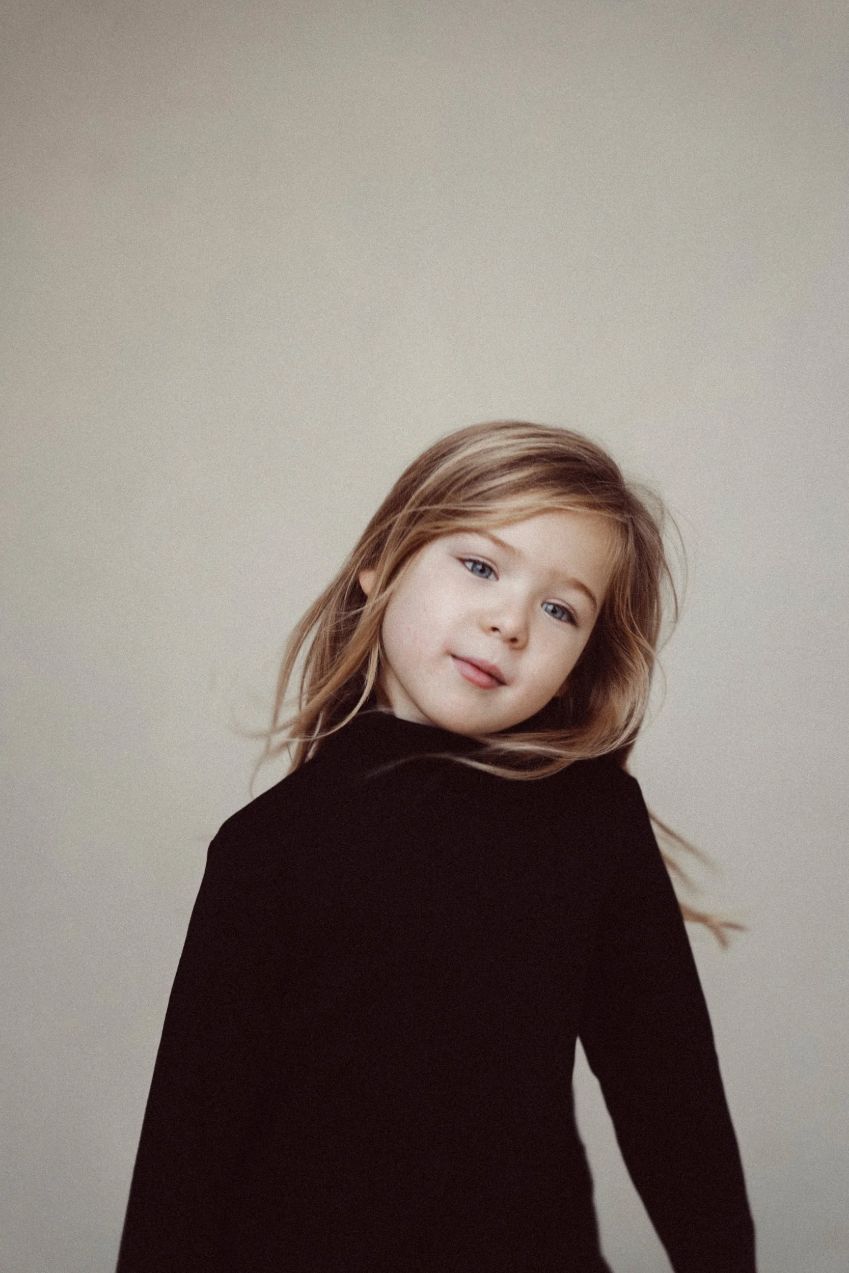 kindershoot  in daglichtstudio den bosch fine art portret