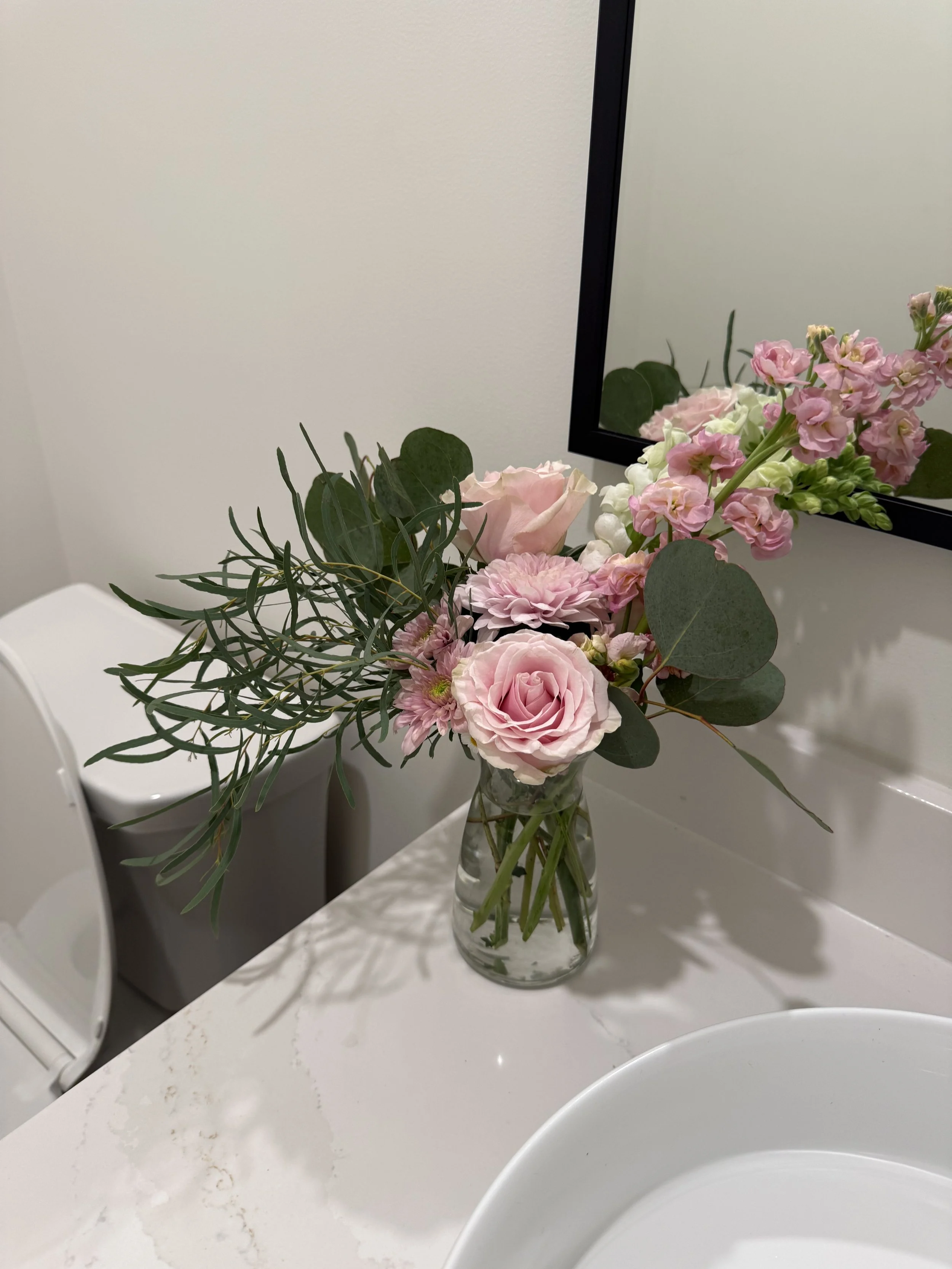 Small Arrangement - Farmers/Designers Seasonal Choice