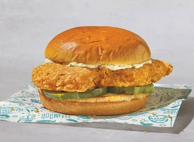 Popeyes Cajun Founder Sandwich.jpg