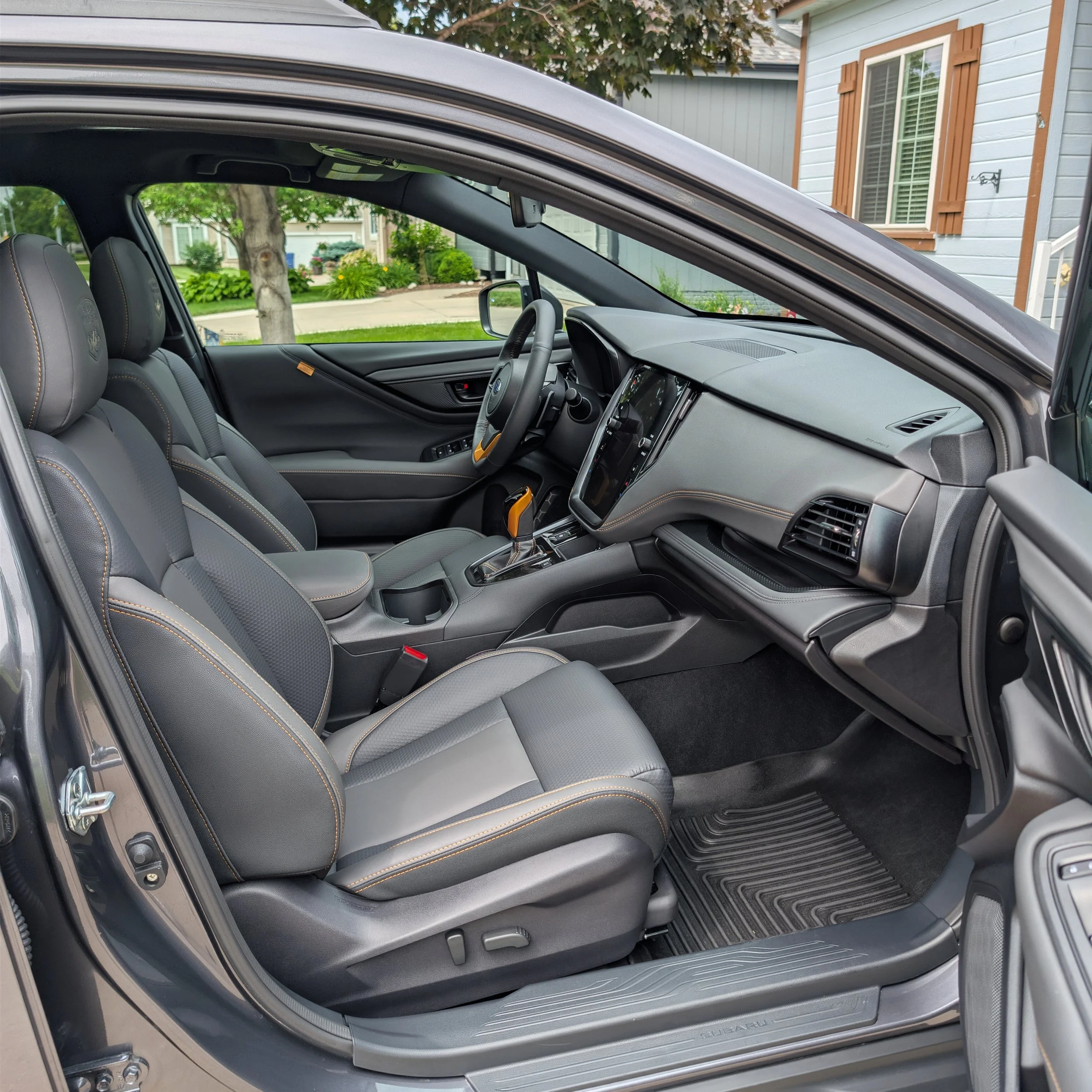 Subaru Outback Interor Detail.jpg