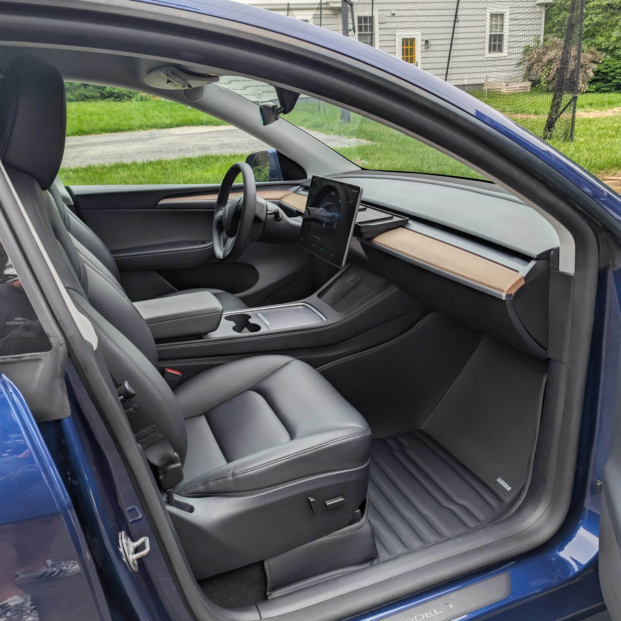 Tesla Model Y Interior Detail.jpg