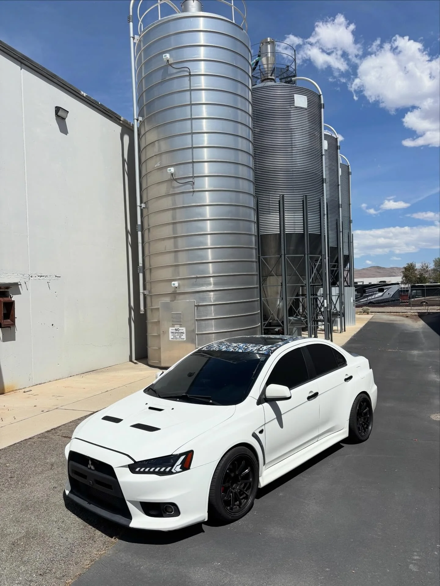 @evox.bby Evo X MR in for some love! 

@moogparts Front lower control arms ✅ 
@_whiteline ball joints ✅ 
All new axles ✅ 
4 wheel alignment ✅ 

Call/Text/DM to get on the schedule ☎️