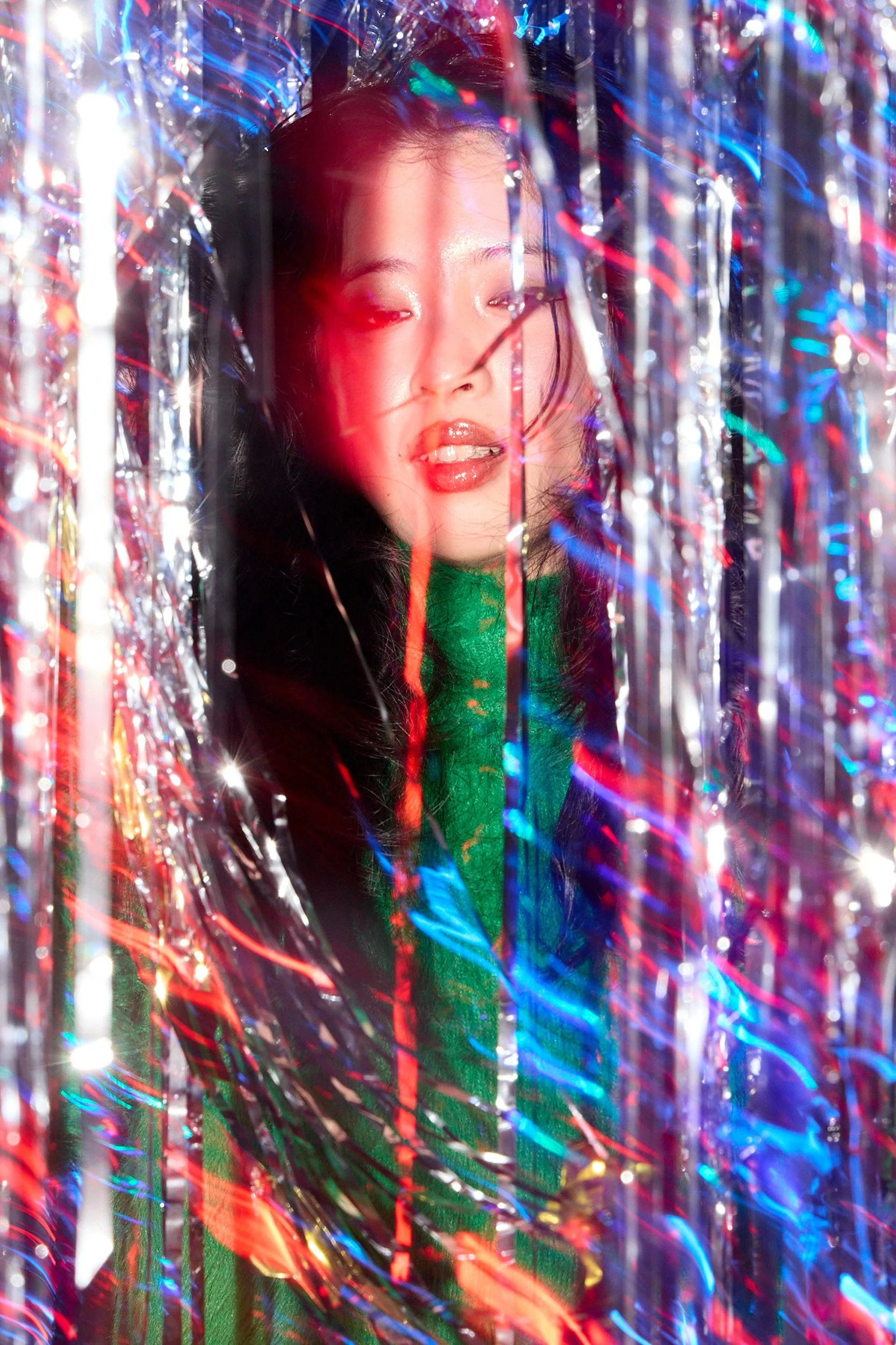ASIAN-GIRL-DIRECT-FLASH-CLUB-RAVE-BRIGHT-LIGHTS-PARTY-COLORED-LIGHTS