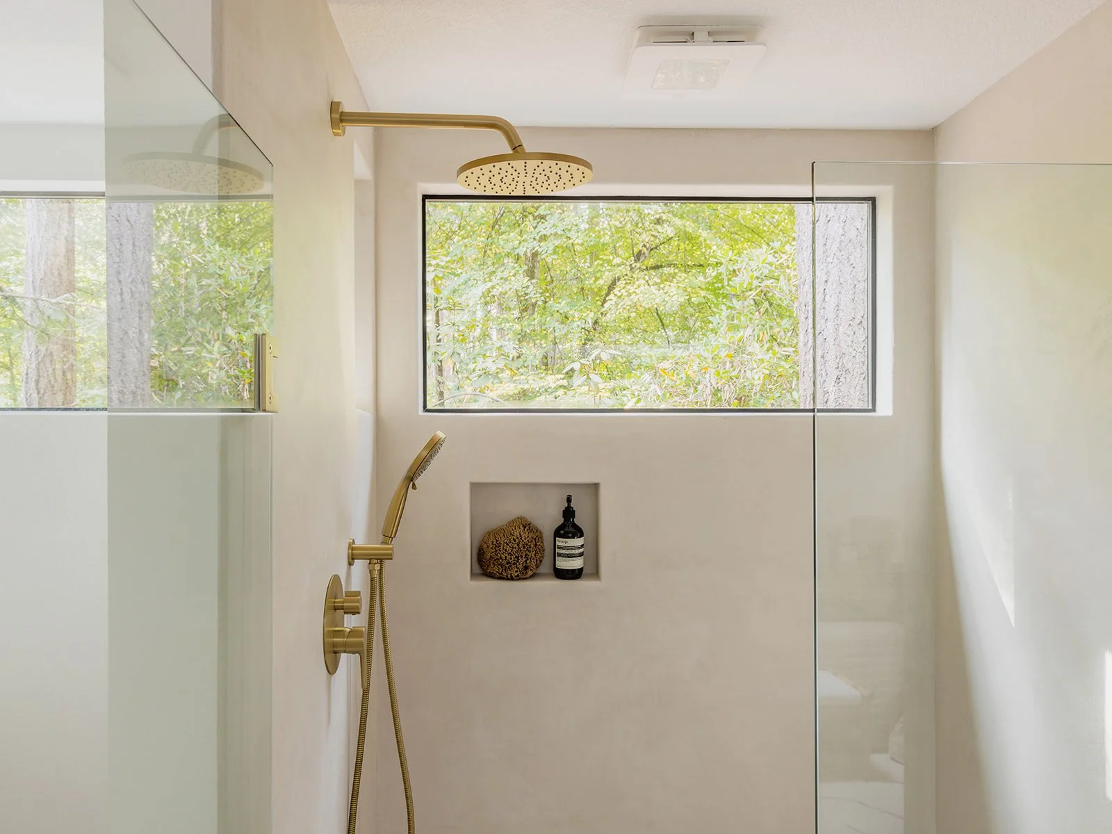 master shower microcement 2