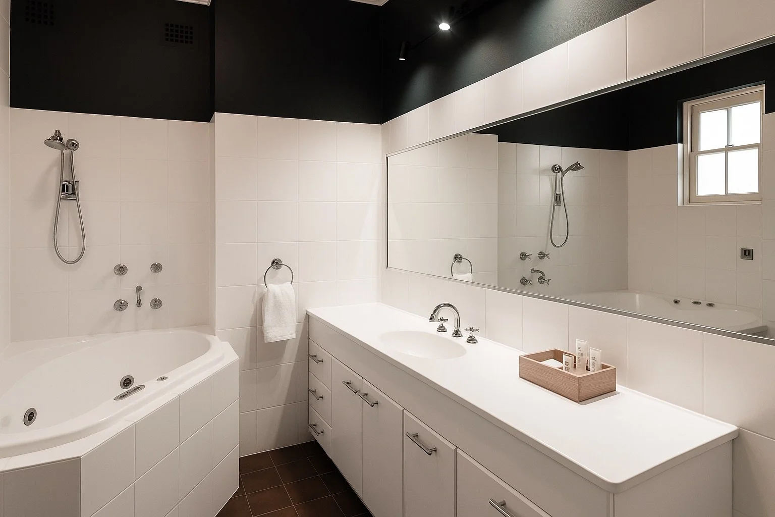 POW APARTMENT + KING SPA ROOM 34 BATHROOM 4.jpeg