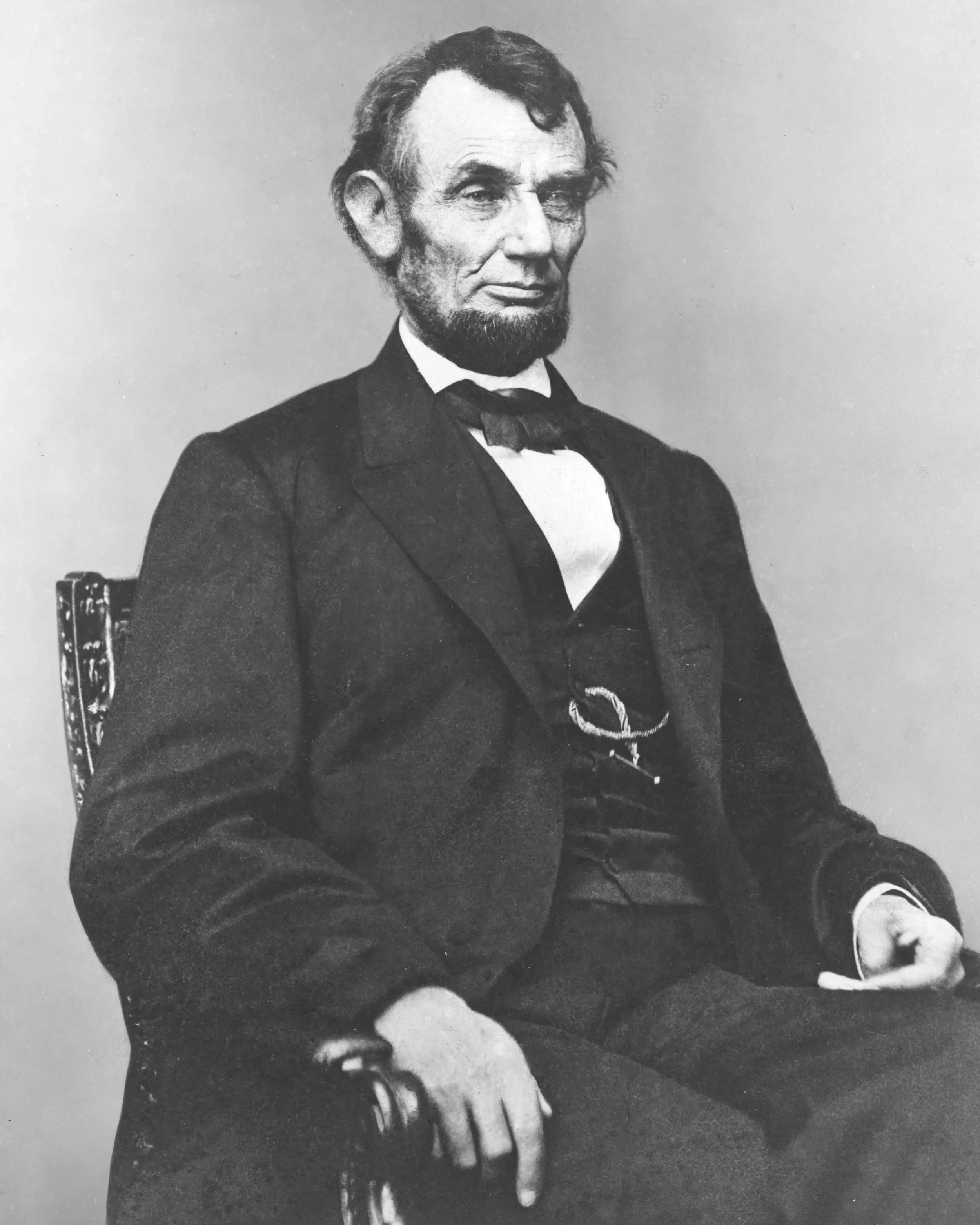 NOV 6: Lincoln Wins Election