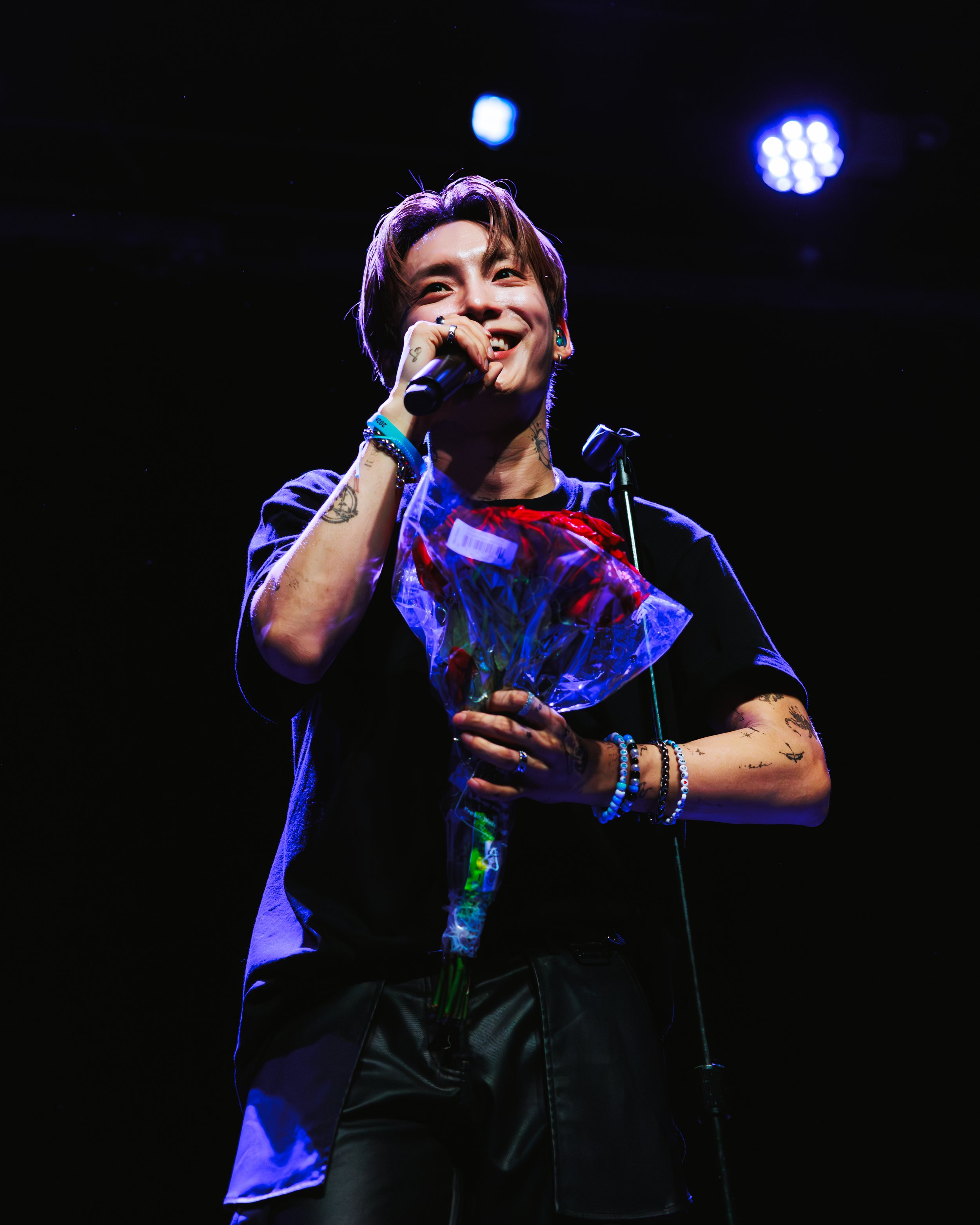 Junhee Into The Ocean