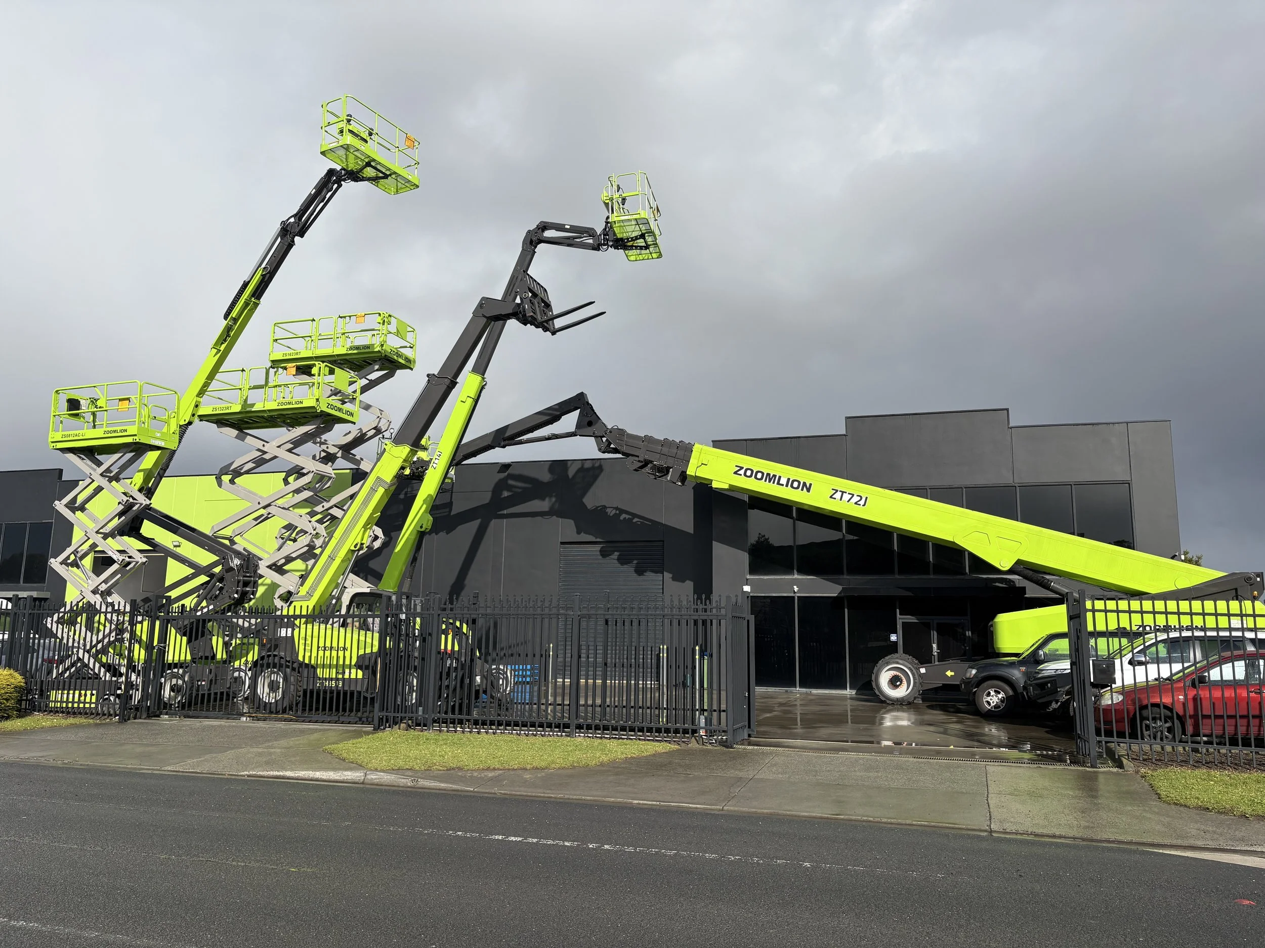 heavy machinery in box hill for sale