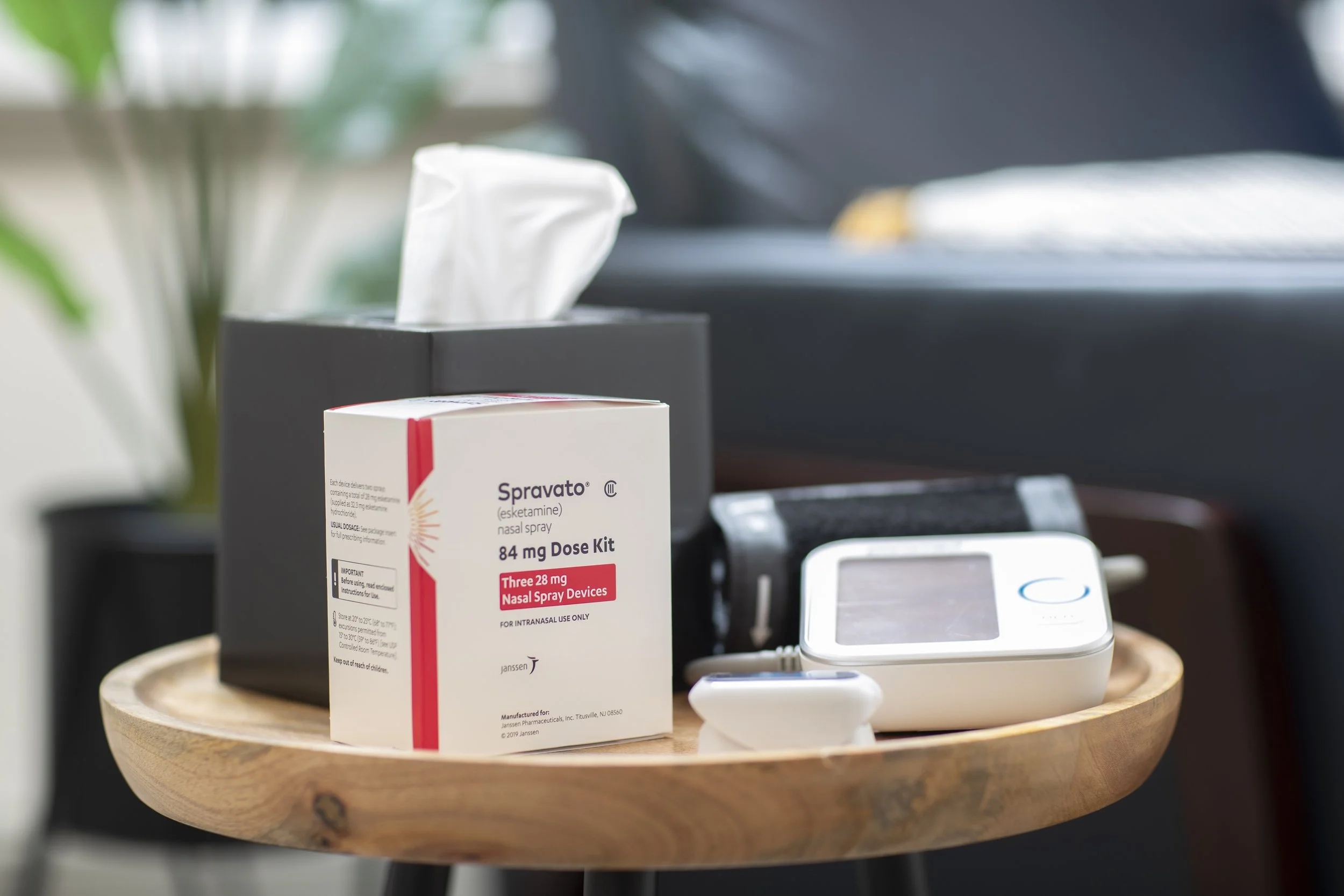 JANSSEN_SPRAVATO_-457.jpg