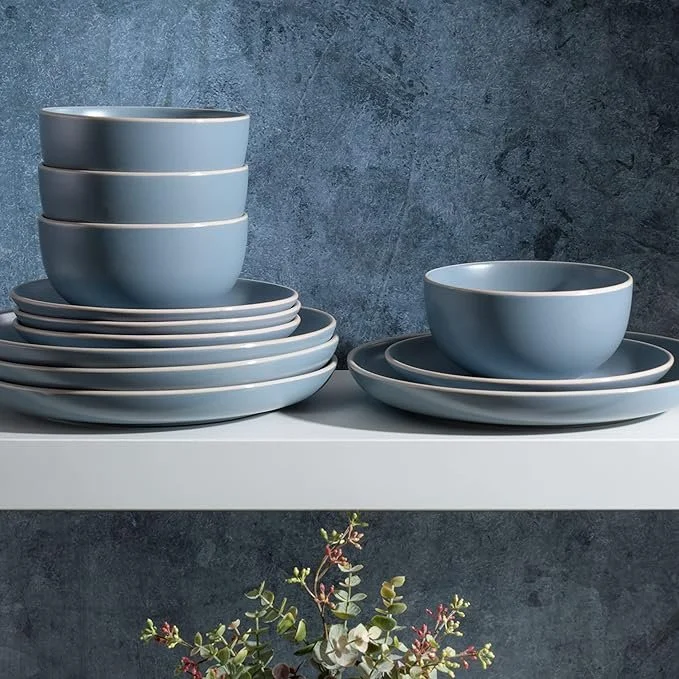 Stoneware-Dinnerware-12-Piece-Set.jpg