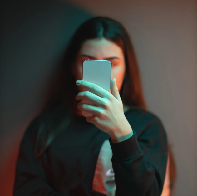 Why do some people call again and again until you answer? This psychology deep dive explains anxiety, control, attachment styles, and boundary issues behind repeated calling behavior—and why it often backfires socially.