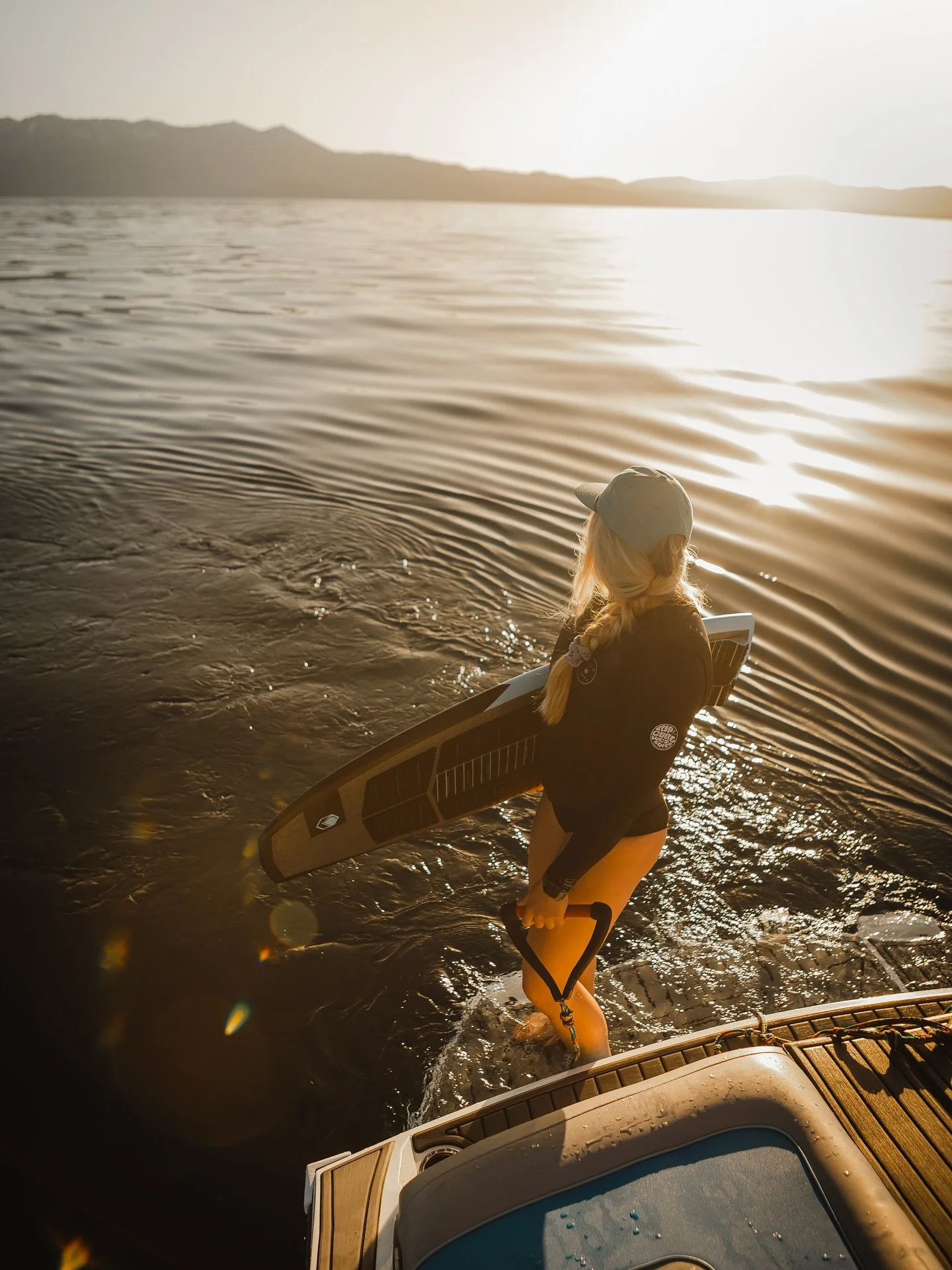 Full Summer mode 🌞

📸: @dolph_mcd 

#mbboats #hyperlite #laketahoe #sunset #glass #afternoon #wakesurfinglife #localsummer #wakesurfing #tahoe #summer