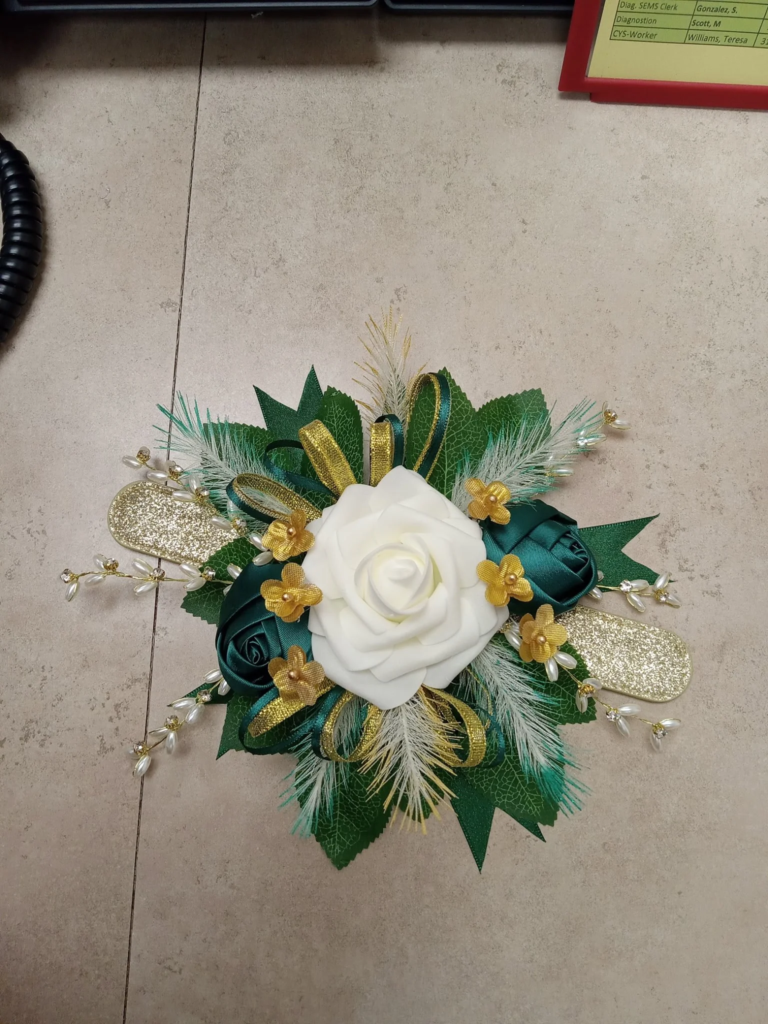 Corsage 2.jpg