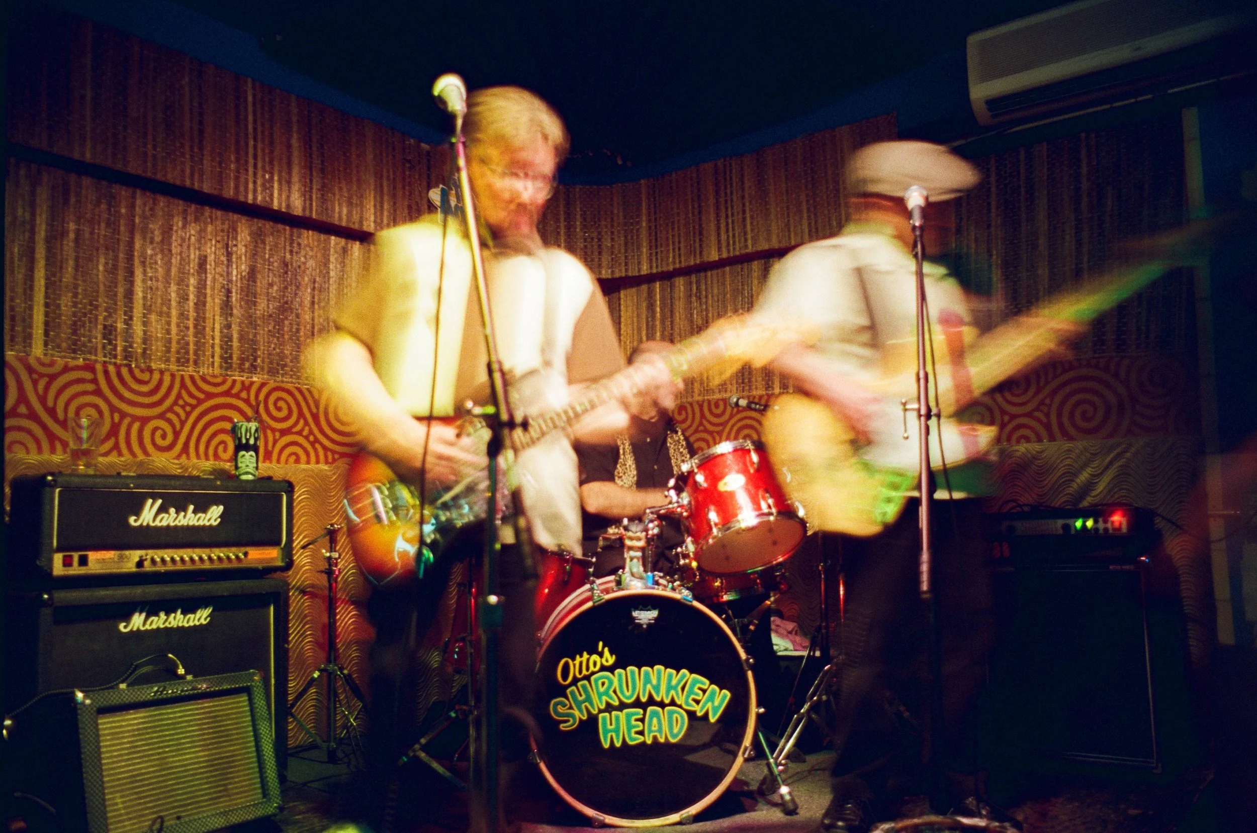 Surf Nite At Ottos Shrunken Head