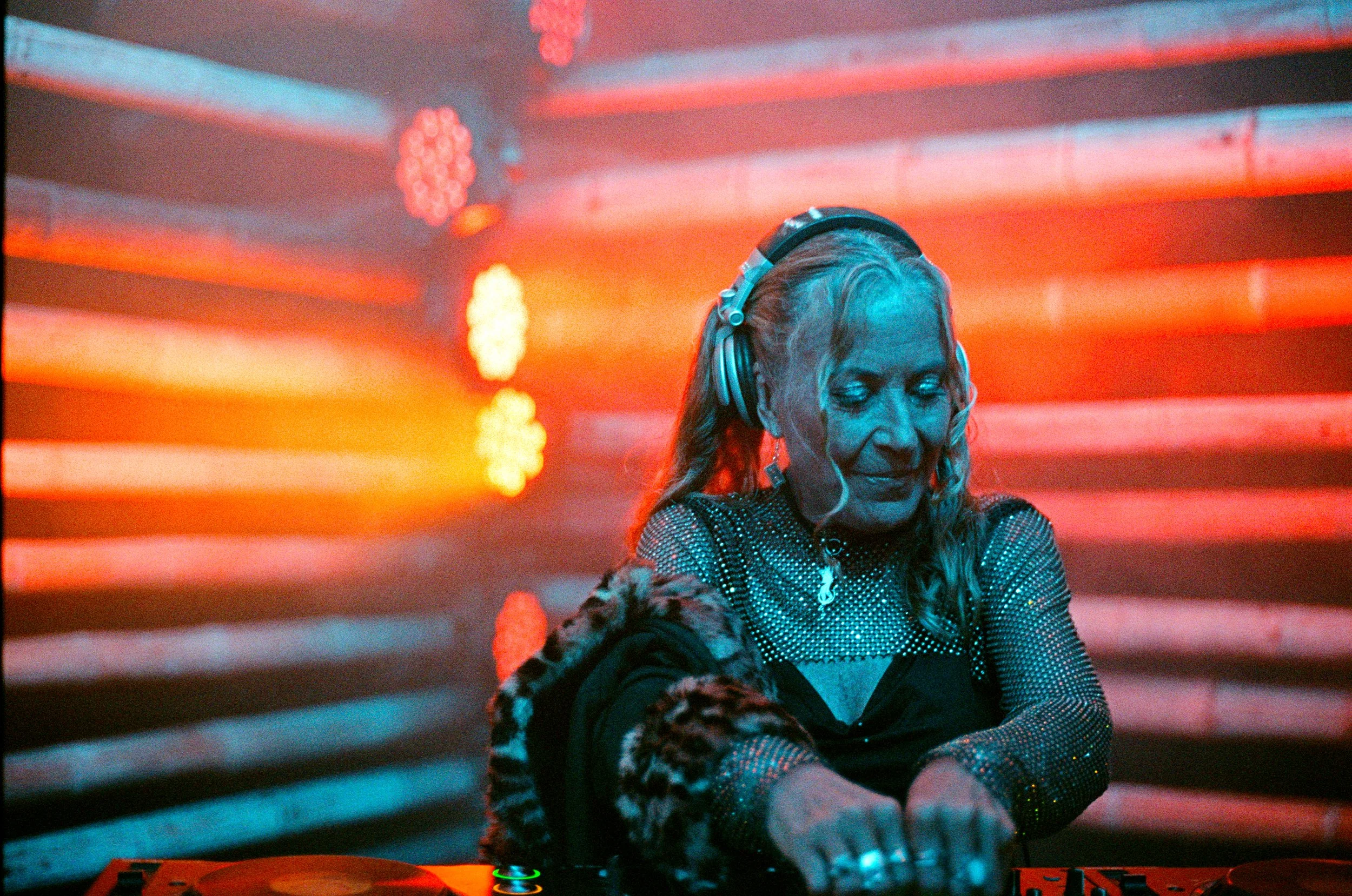 DJ Holly Adams And the Lights