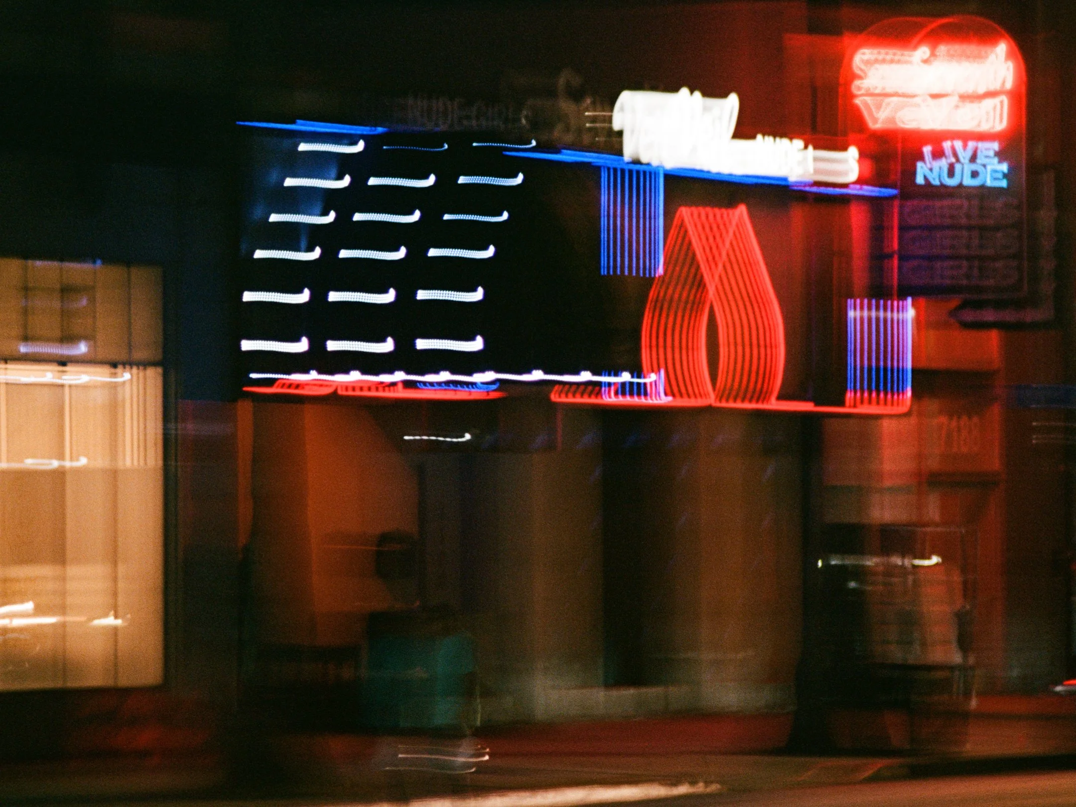 Live Nude In A Blur