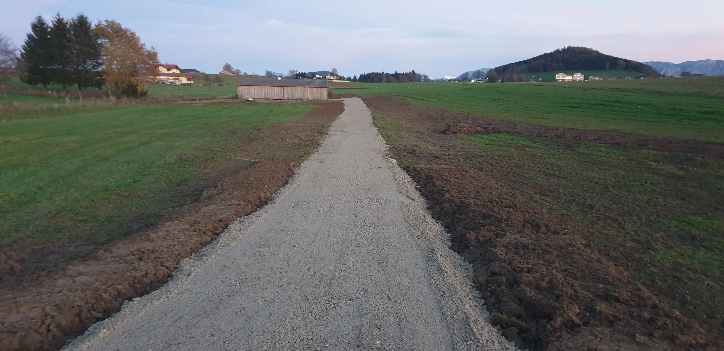 muas-baggerungen_strassenbau.jpg