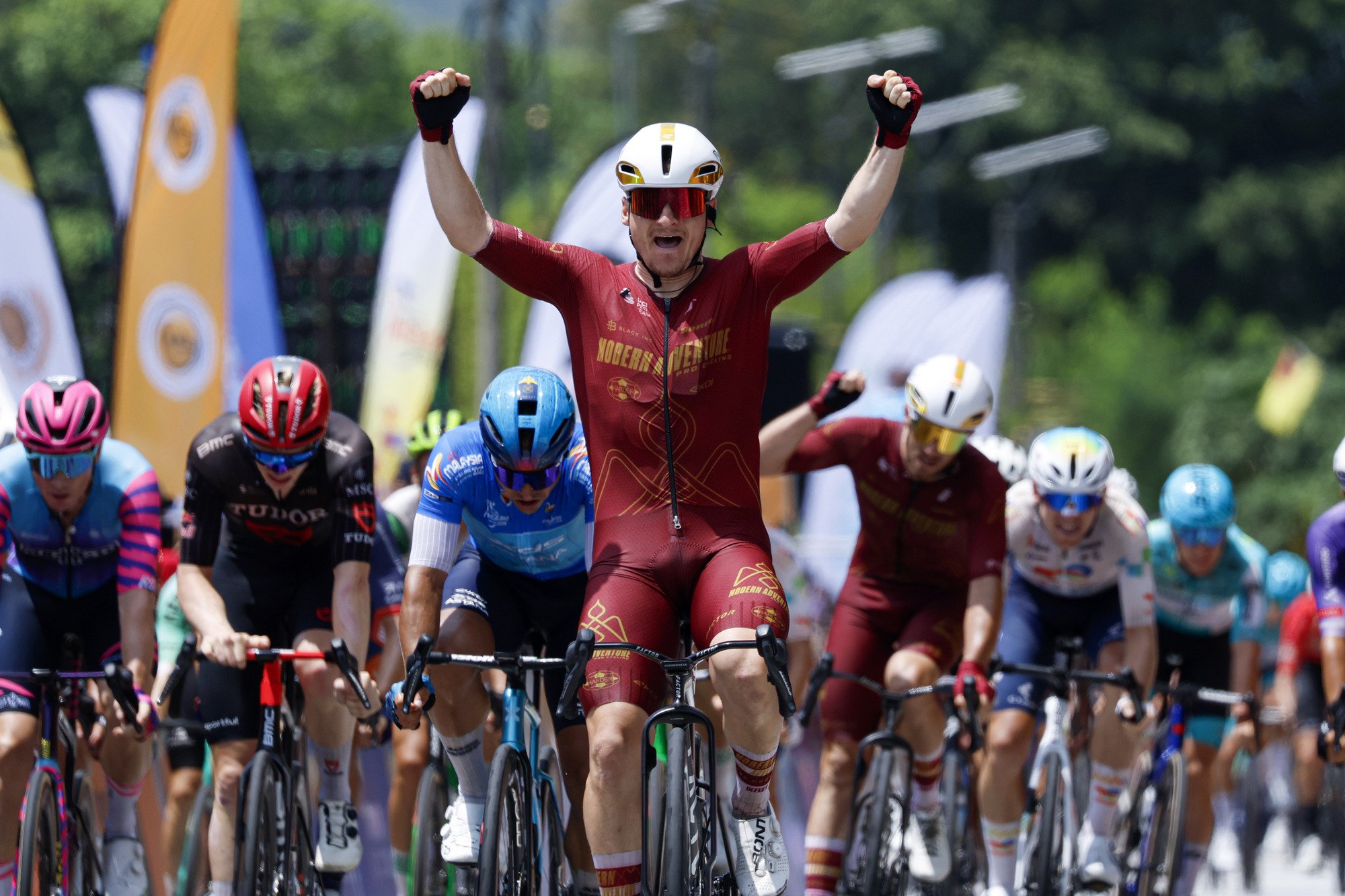 RILEY PICKRELL WINS STAGE 6 AT TOUR OF LANGKAWI