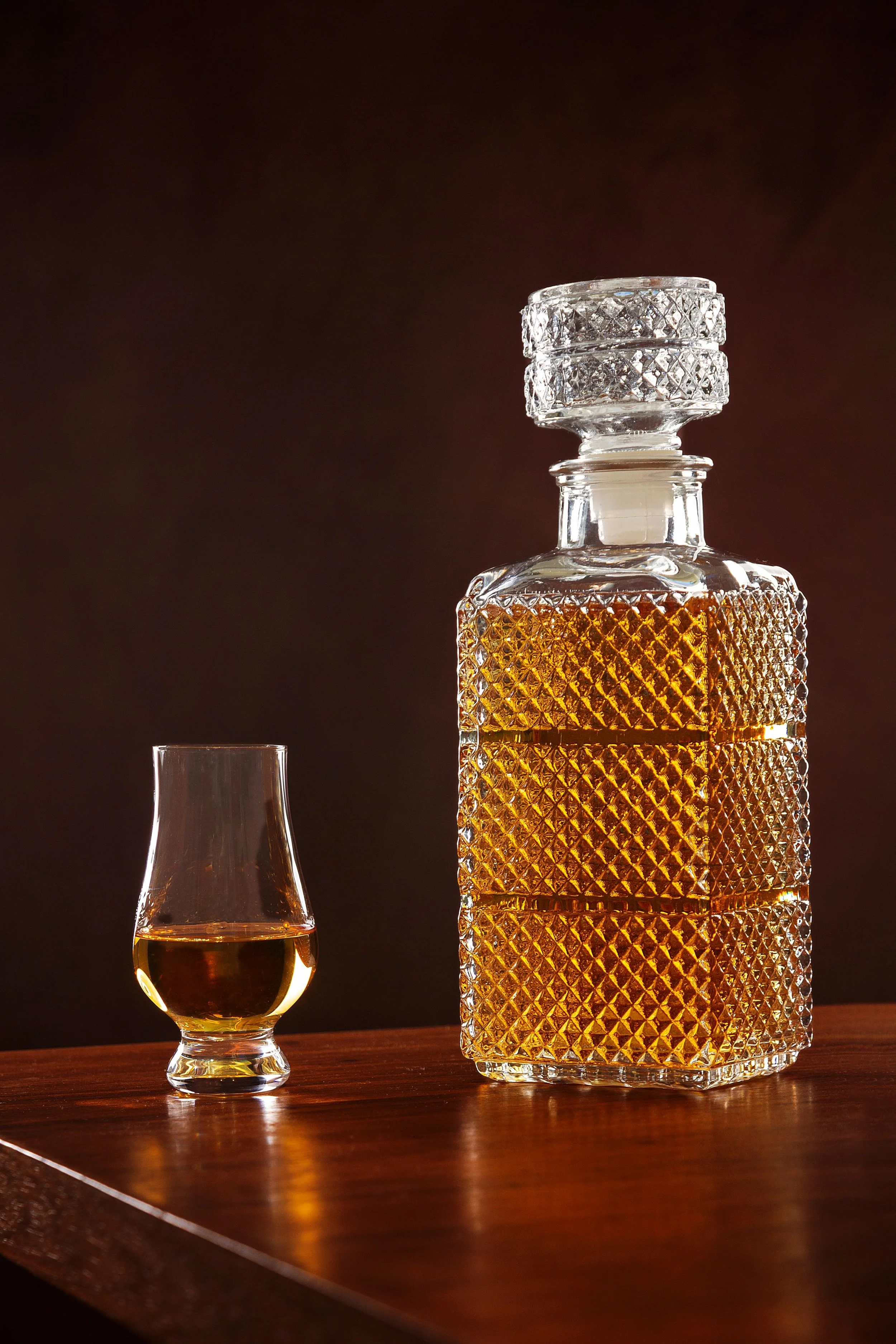 At home whiskey tasting in Dubai