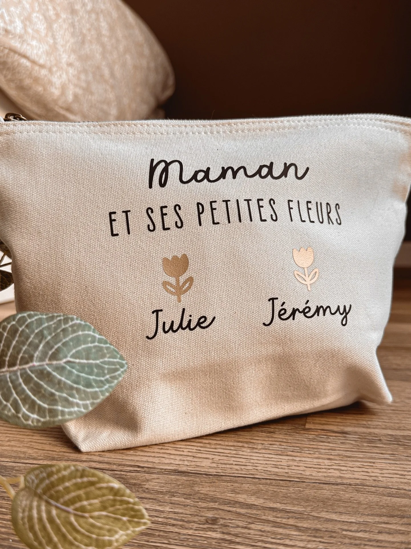 🤍 Collection &laquo;&nbsp;f&ecirc;te des m&egrave;res&nbsp;&raquo;

Parce qu&rsquo;elle a toujours &eacute;t&eacute; l&agrave;, dans les petits comme dans les grands moments&hellip; et la f&ecirc;te des m&egrave;res approche &agrave; grands pas !

C