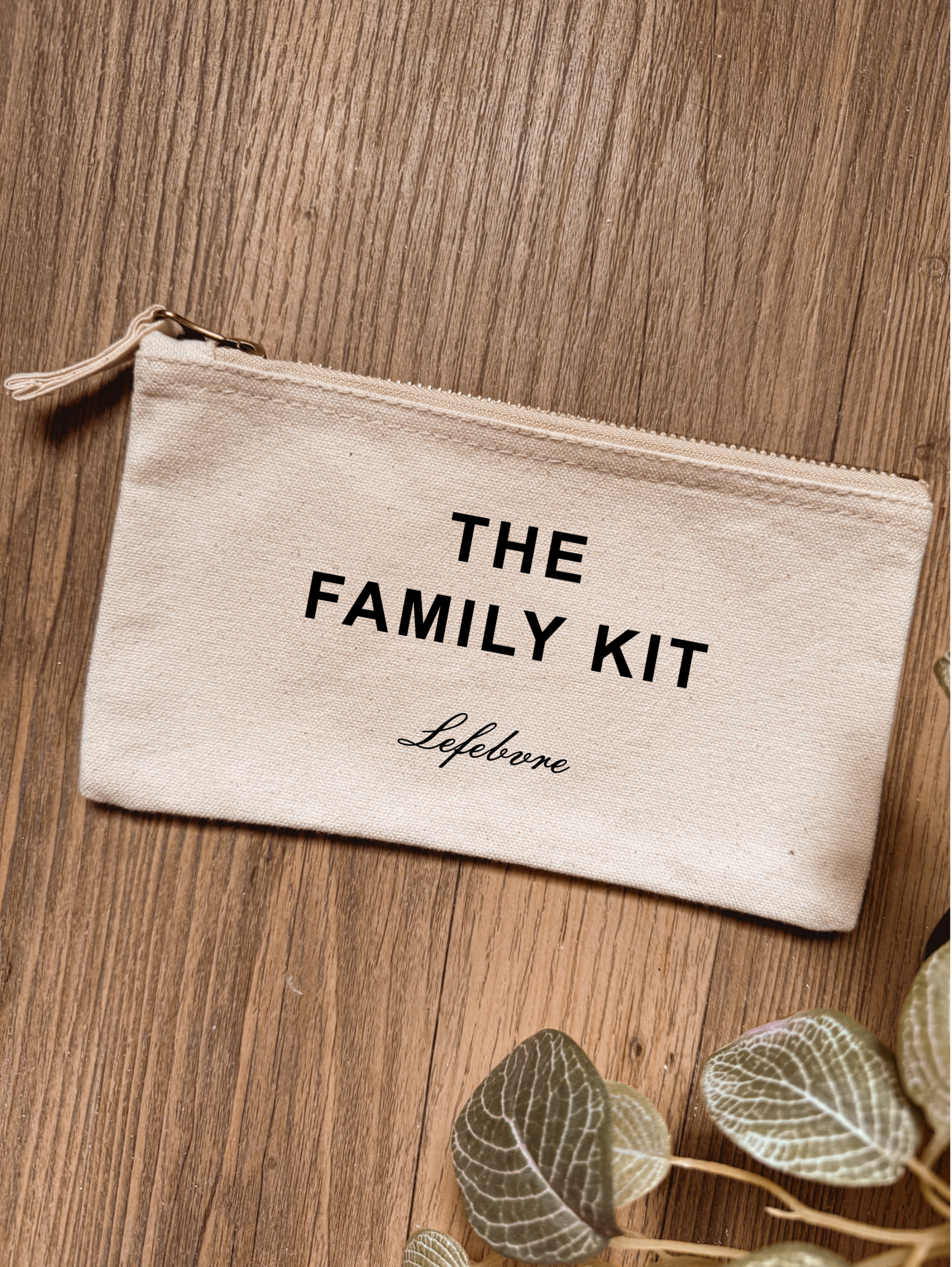 Trousse plate ⋮ The family kit
