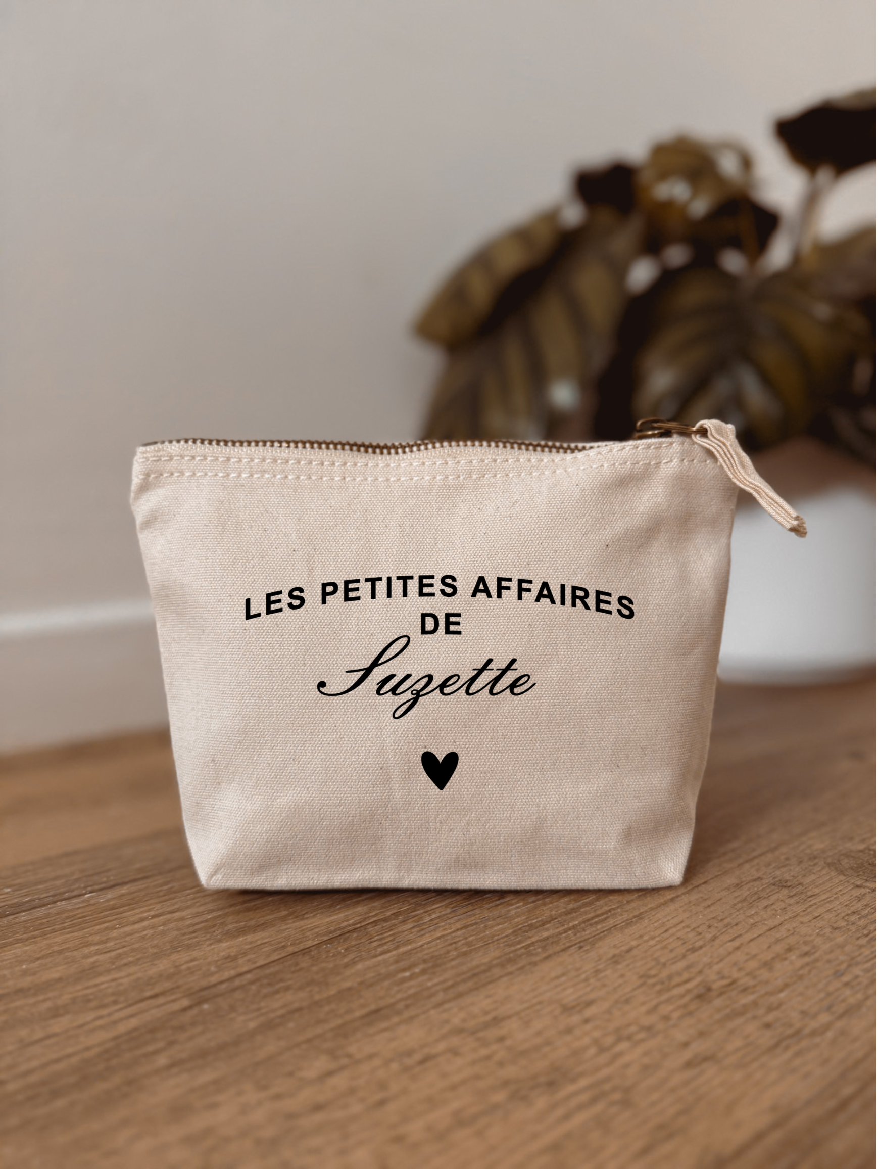 Trousse ⋮ Les petites affaires