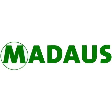 Der Schriftzug 'MADAUS' in grüner Schrift mit einem grünen 'M' in einem Kreis davor.