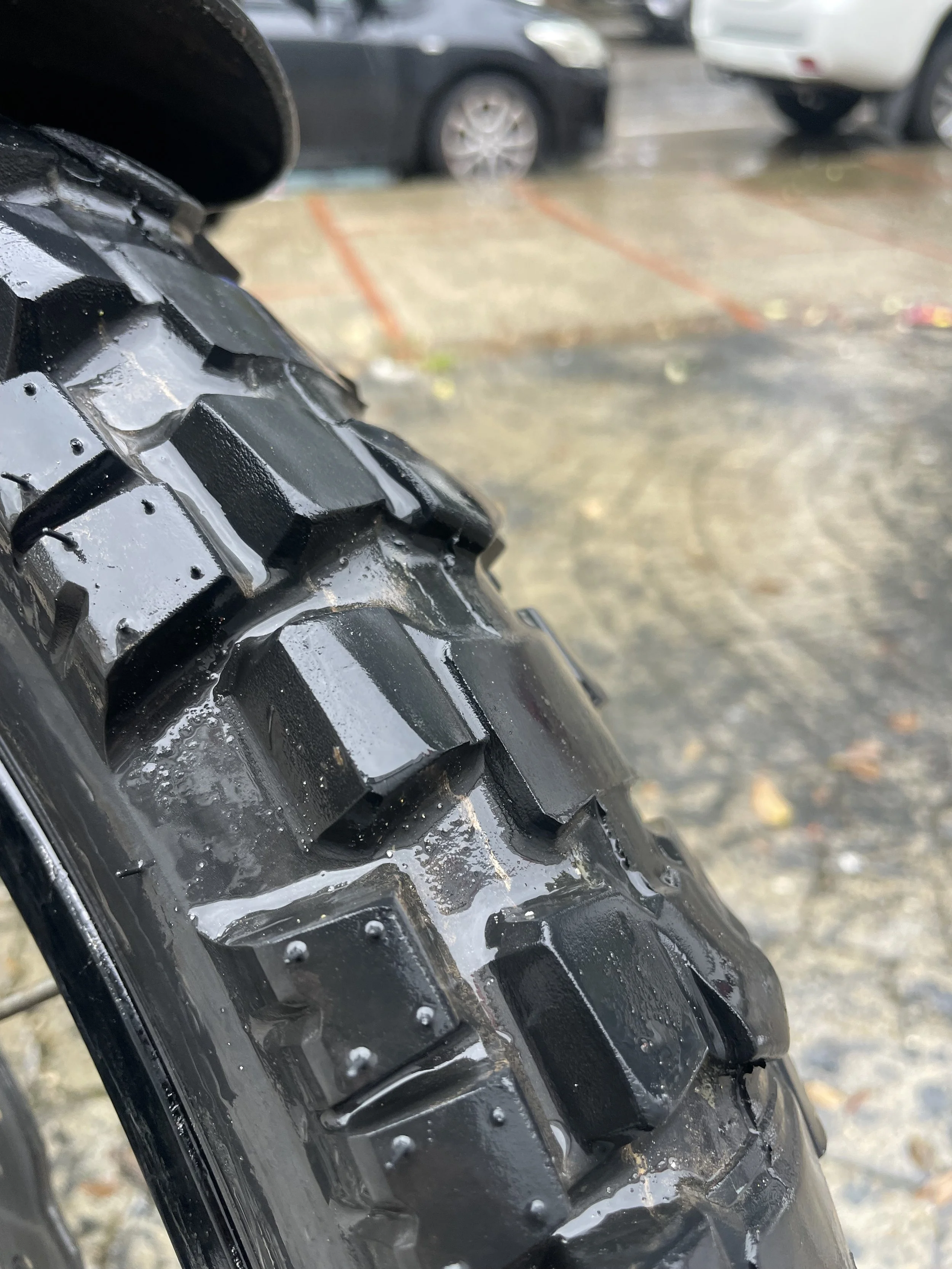 Wet Motoz Tractionator Rallz after 16 thousand kms on a Yamaha Ténéré 700