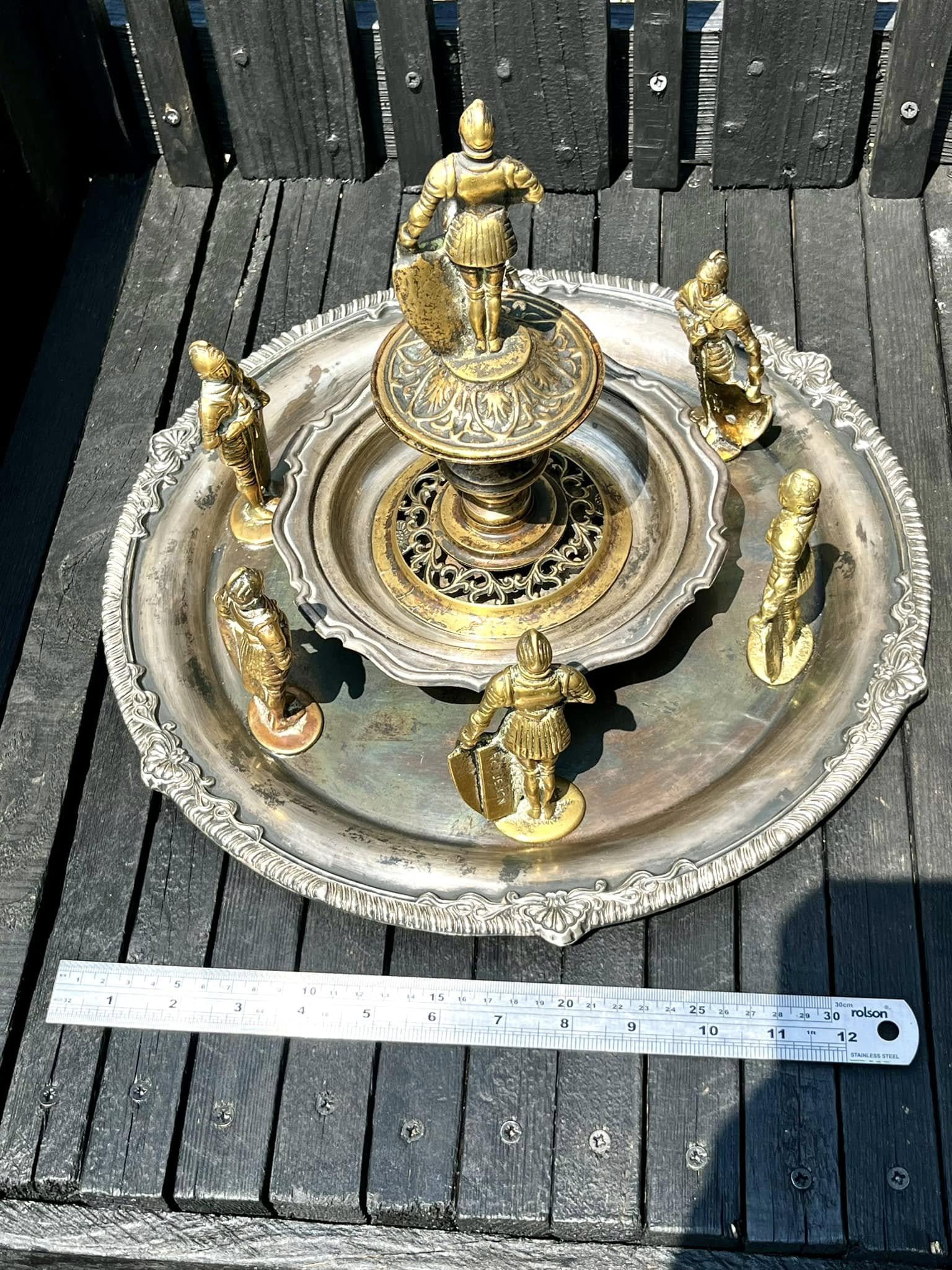King Arthur Antique Roundtable Brass Art