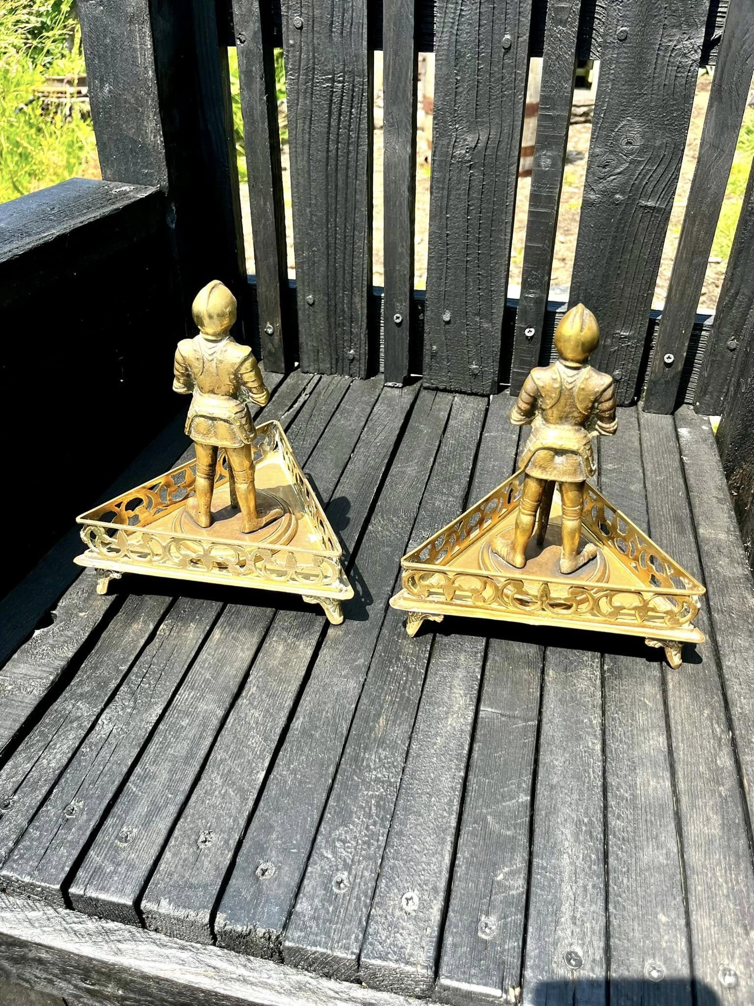 King Arthur Antique Roundtable Brass Knight